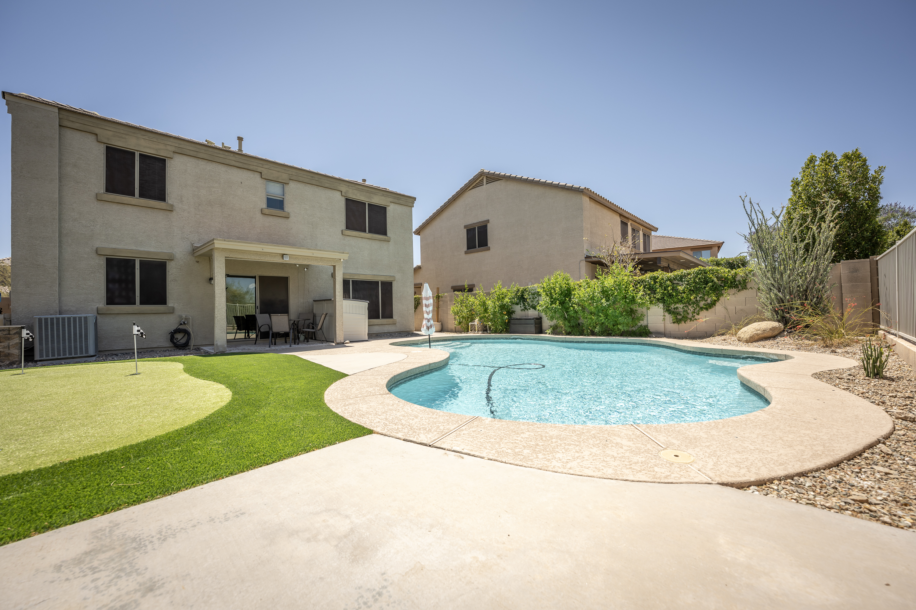Phoenix, Arizona, 85085, United States, 4 Bedrooms Bedrooms, ,3 BathroomsBathrooms,Residential,For Sale,1869384