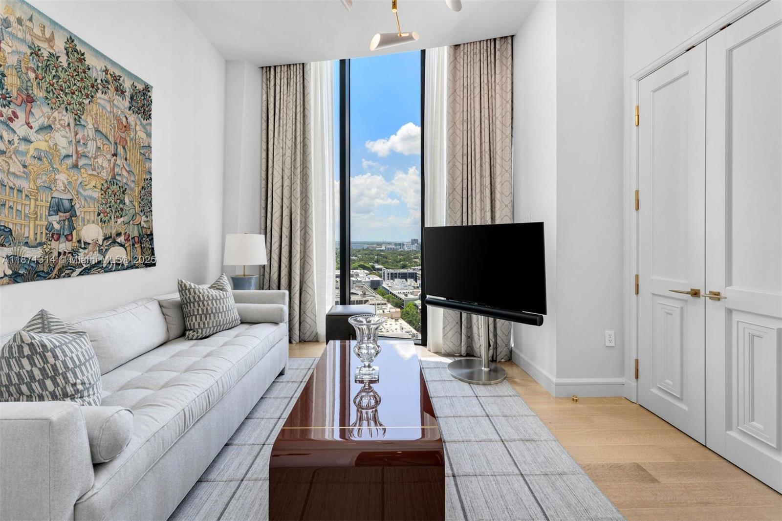 Coconut Grove, Florida, 33133, United States, 4 Bedrooms Bedrooms, ,5 BathroomsBathrooms,Residential,For Sale,1939208
