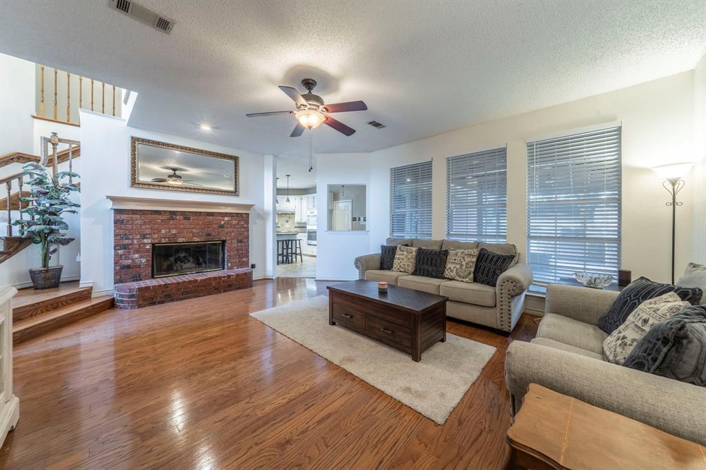 Wylie, Texas, 75098, United States, 4 Bedrooms Bedrooms, ,3 BathroomsBathrooms,Residential,For Sale,1981293