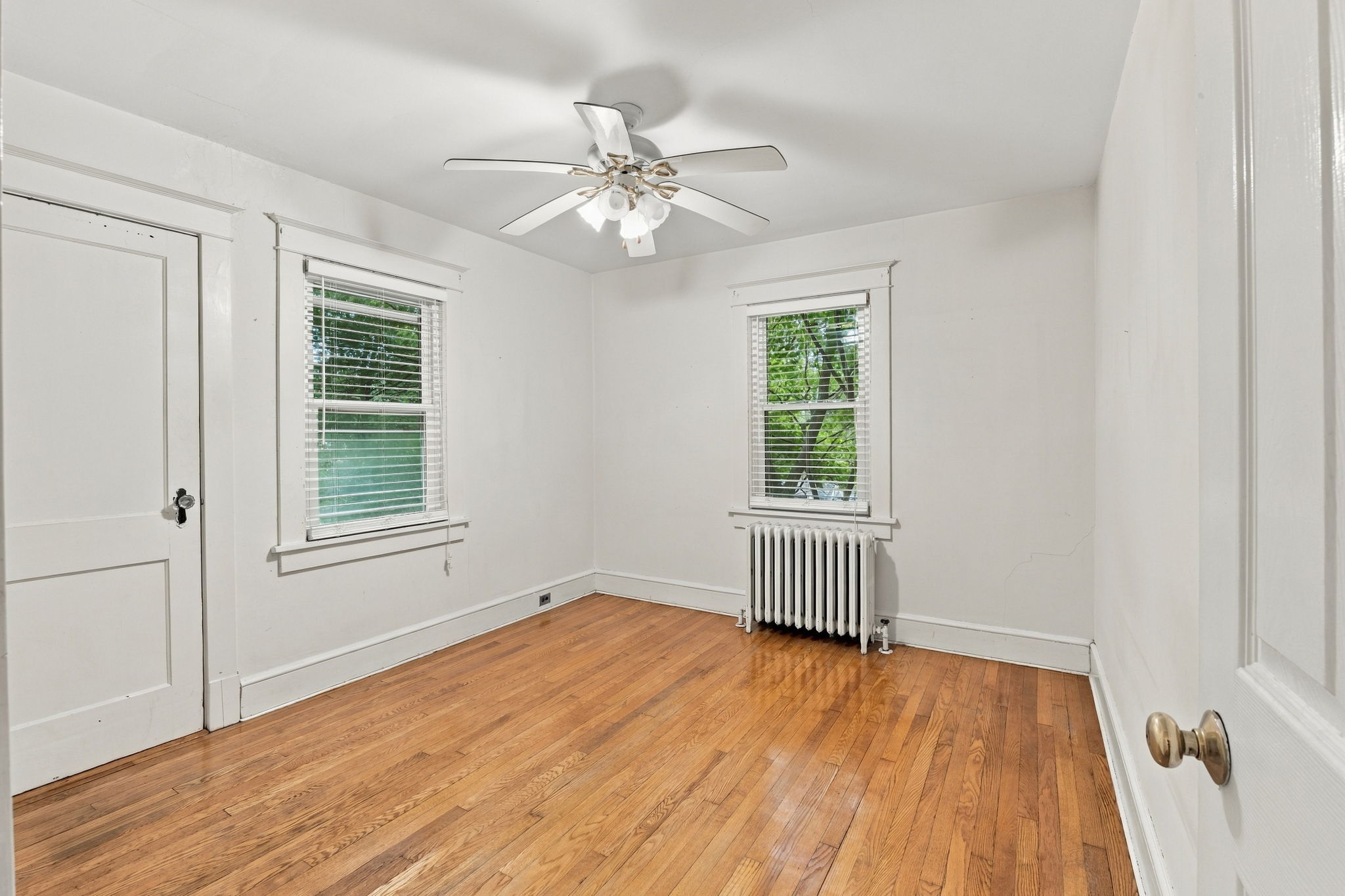  24 Bella Vista Street, Locust Valley, NY, 11560 - 物件實景