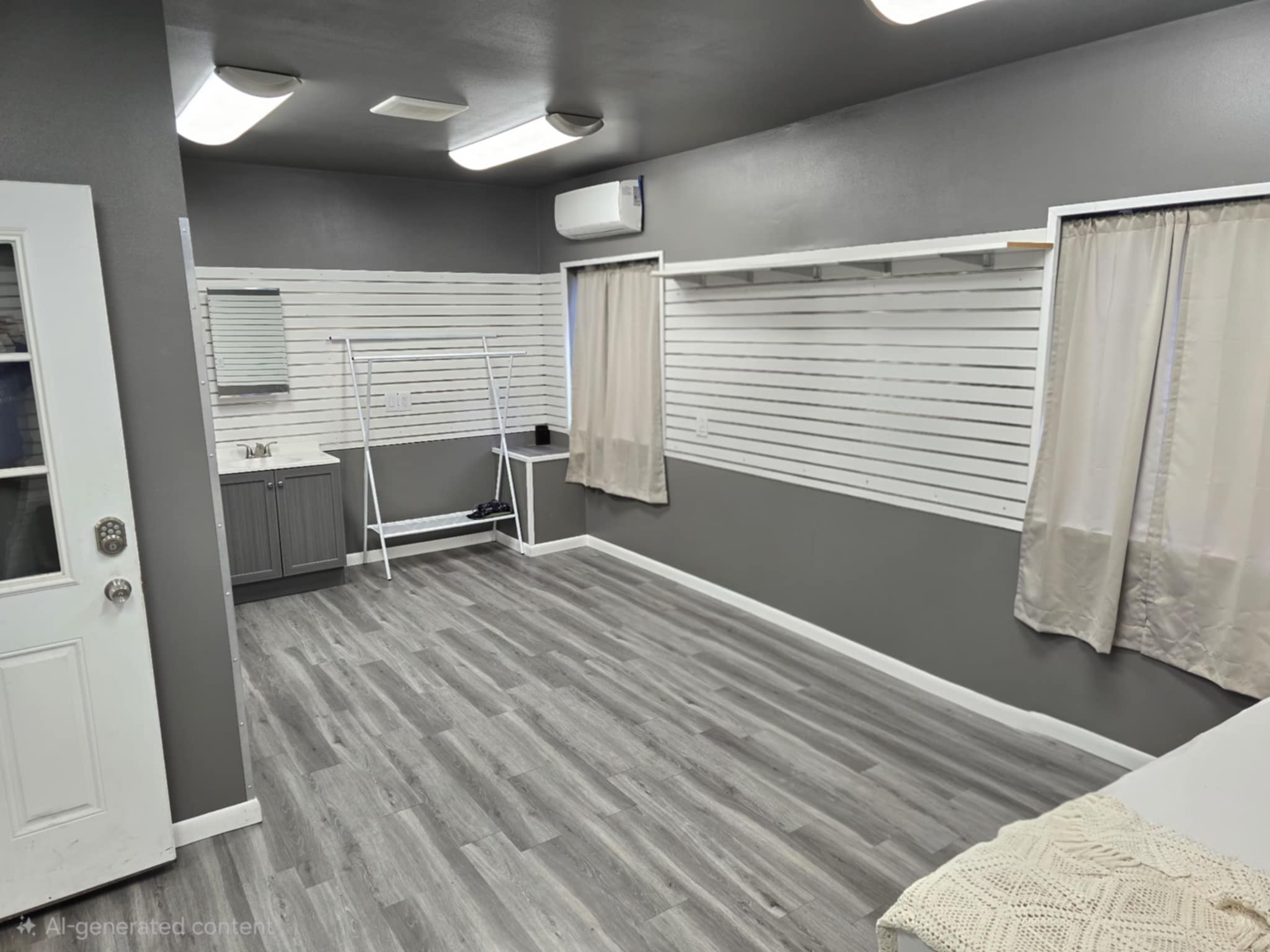 Sheridan, Wyoming, 82801, United States, 1 Bedroom Bedrooms, ,2 BathroomsBathrooms,Residential,For Sale,2001539