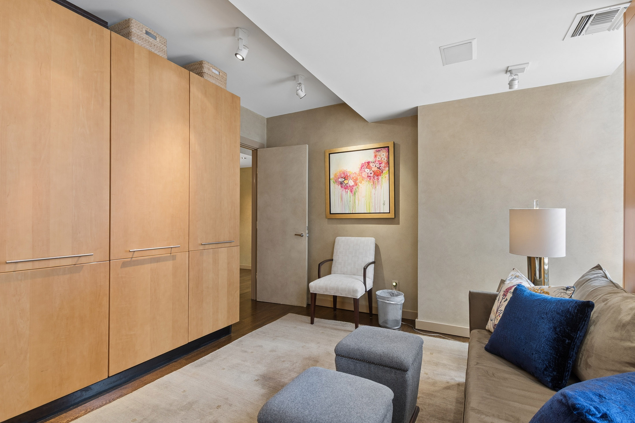  Embrace Midtown Living at Colony House - 物件實景