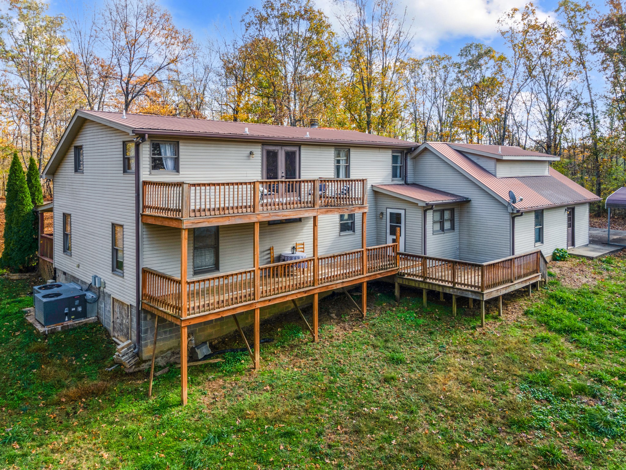 Mc Ewen, Tennessee, 37101, United States, 4 Bedrooms Bedrooms, ,3 BathroomsBathrooms,Residential,For Sale,1982794