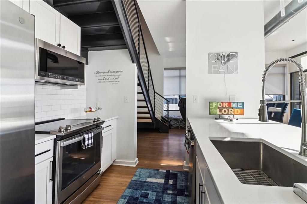 Atlanta, Georgia, 30363, United States, 3 Bedrooms Bedrooms, ,3 BathroomsBathrooms,Residential,For Sale,1919749