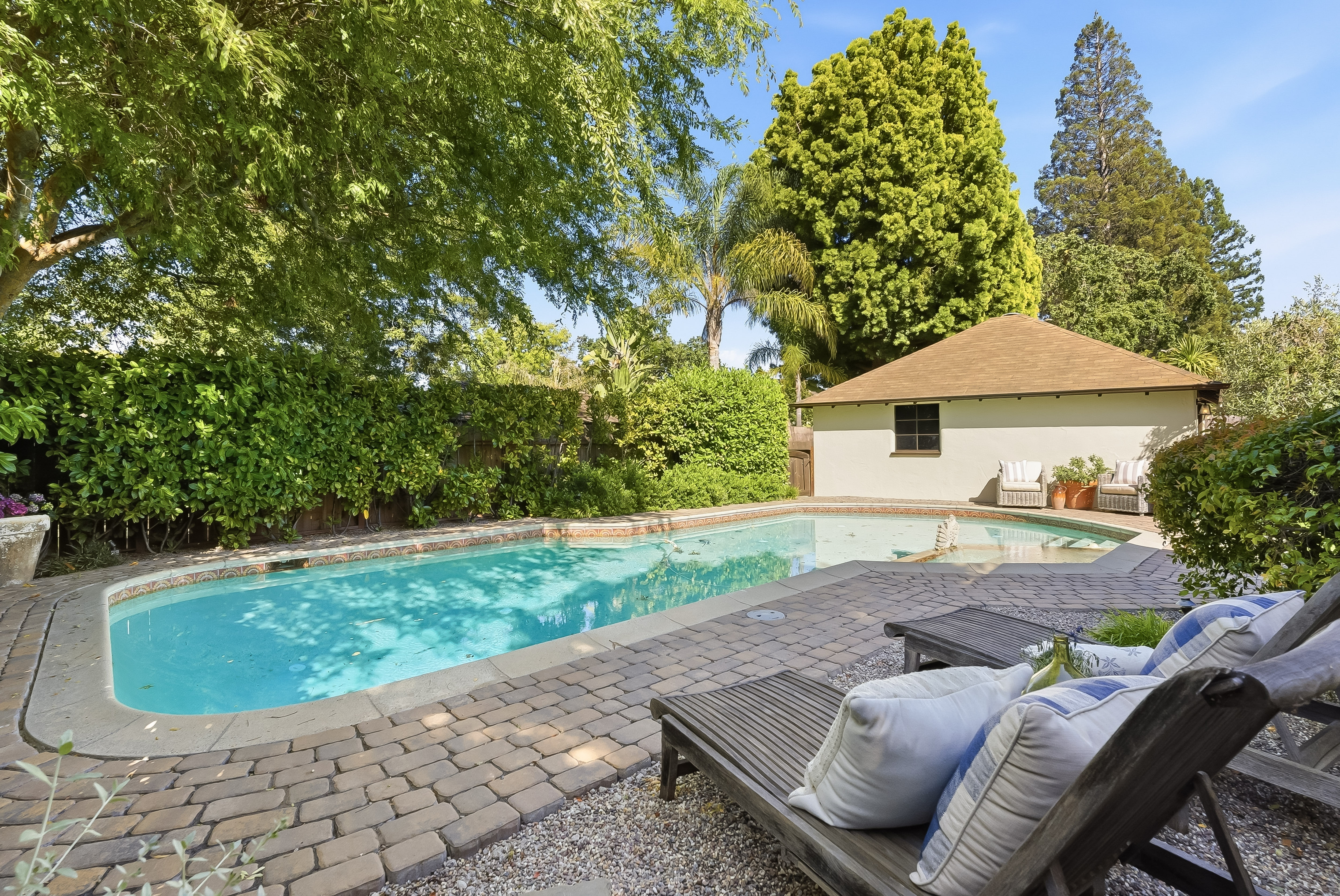  Exceptional Edgewood Park Home - 物件實景