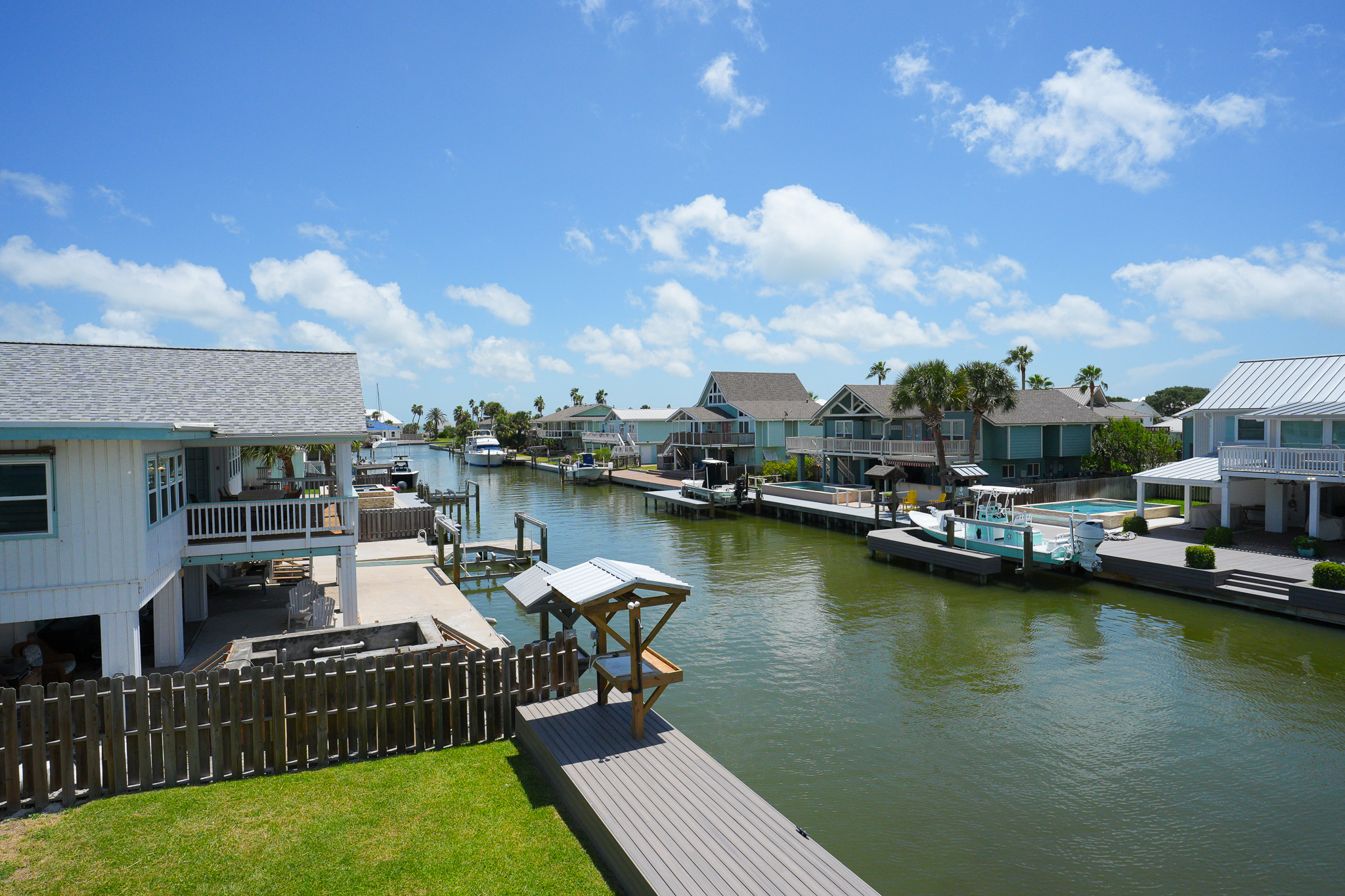  Waterfront Living at its Best in Key Allegro - 物件實景
