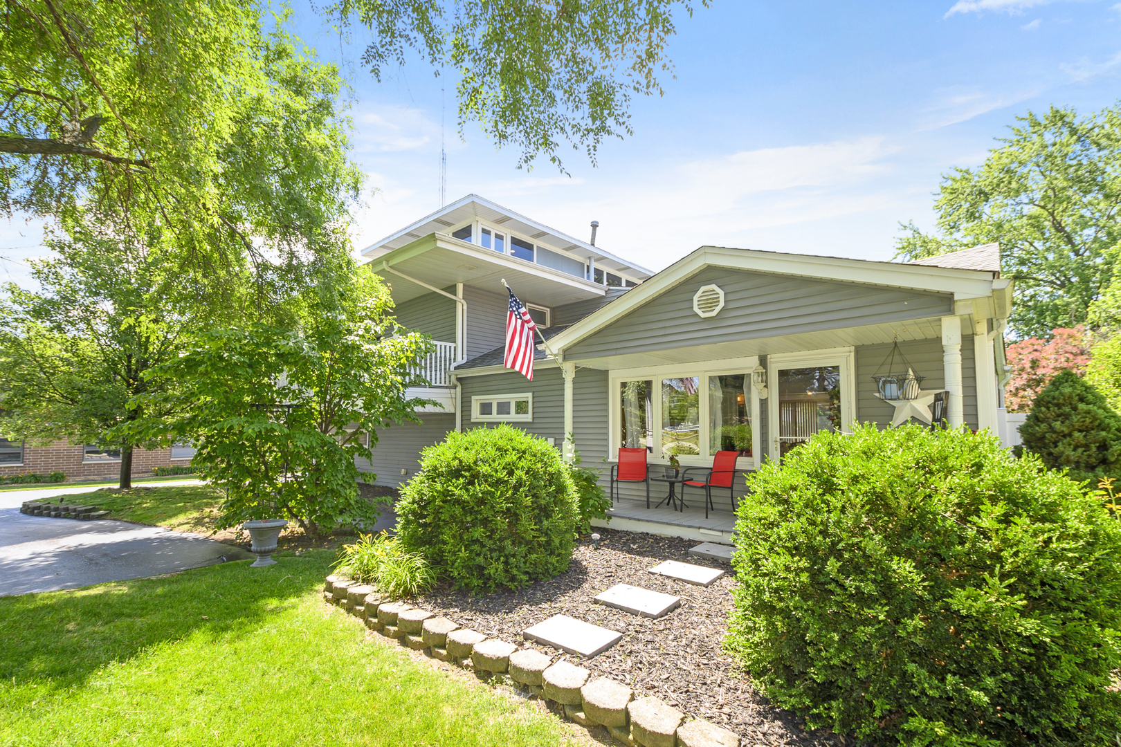 Tinley Park, Illinois, 60487, United States, 6 Bedrooms Bedrooms, ,4 BathroomsBathrooms,Residential,For Sale,1984113