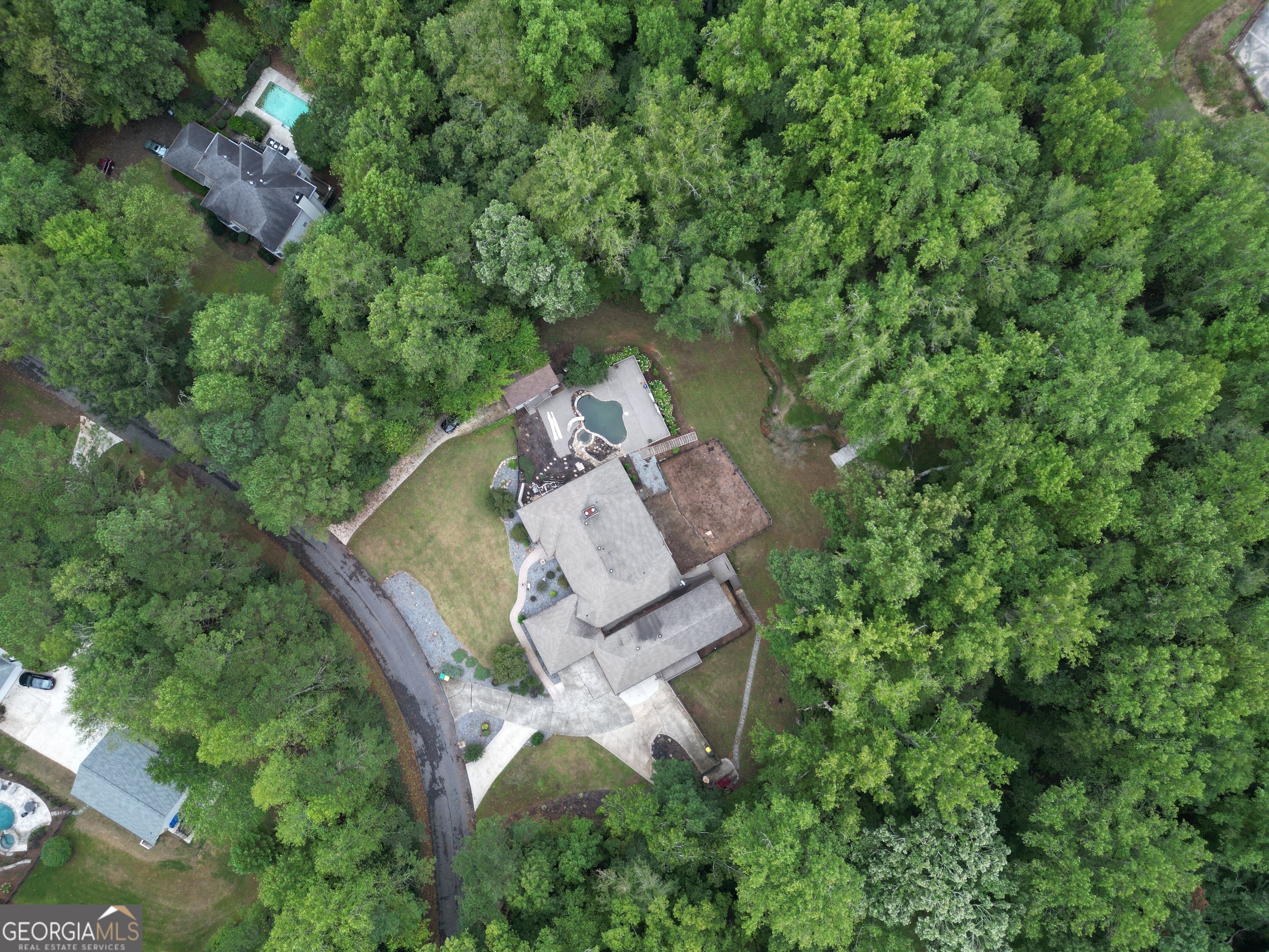 Canton, Georgia, 30115, United States, 8 Bedrooms Bedrooms, ,7 BathroomsBathrooms,Residential,For Sale,1858976