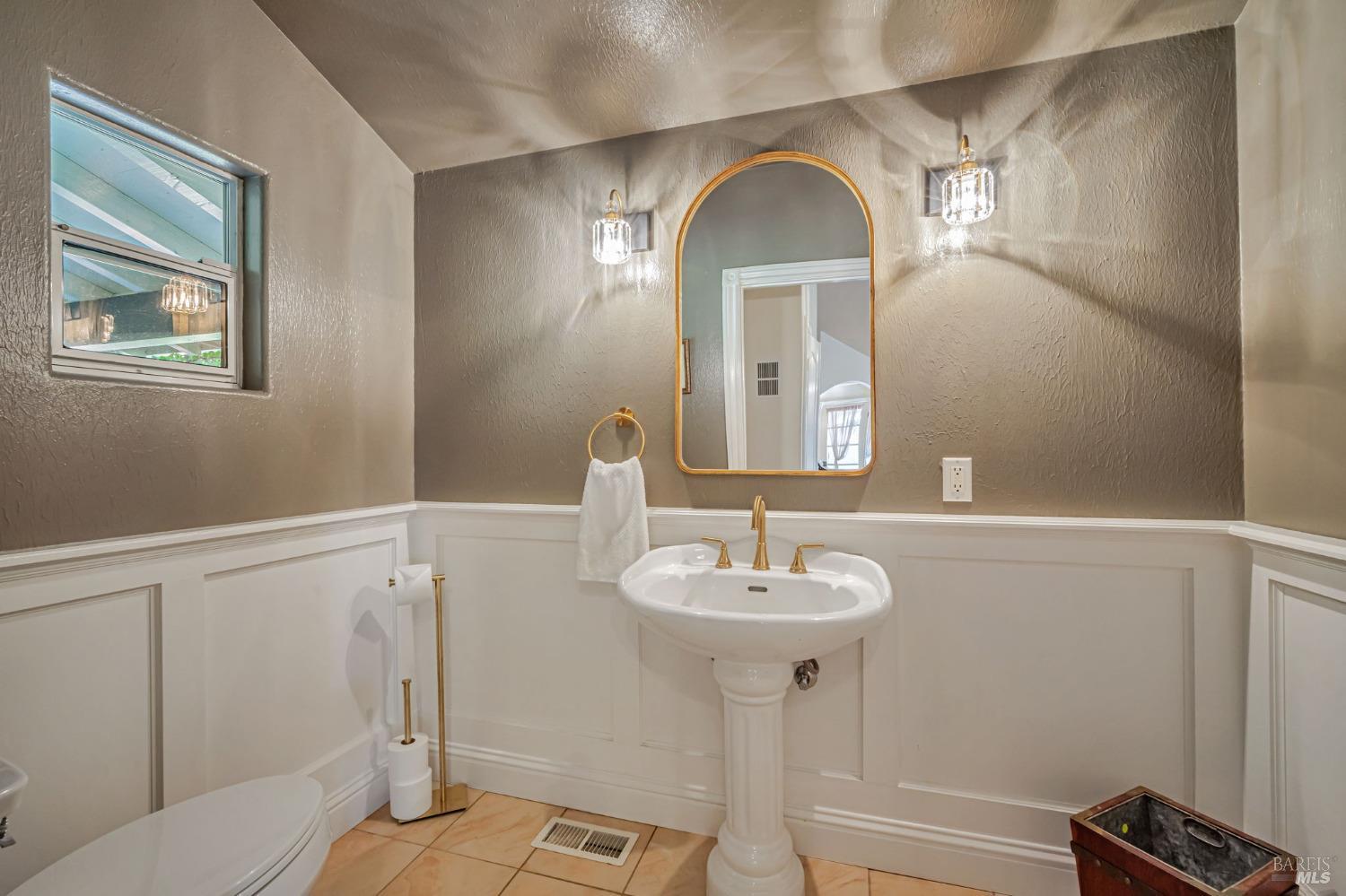 Santa Rosa, California, 95403, United States, 4 Bedrooms Bedrooms, ,4 BathroomsBathrooms,Residential,For Sale,1793567