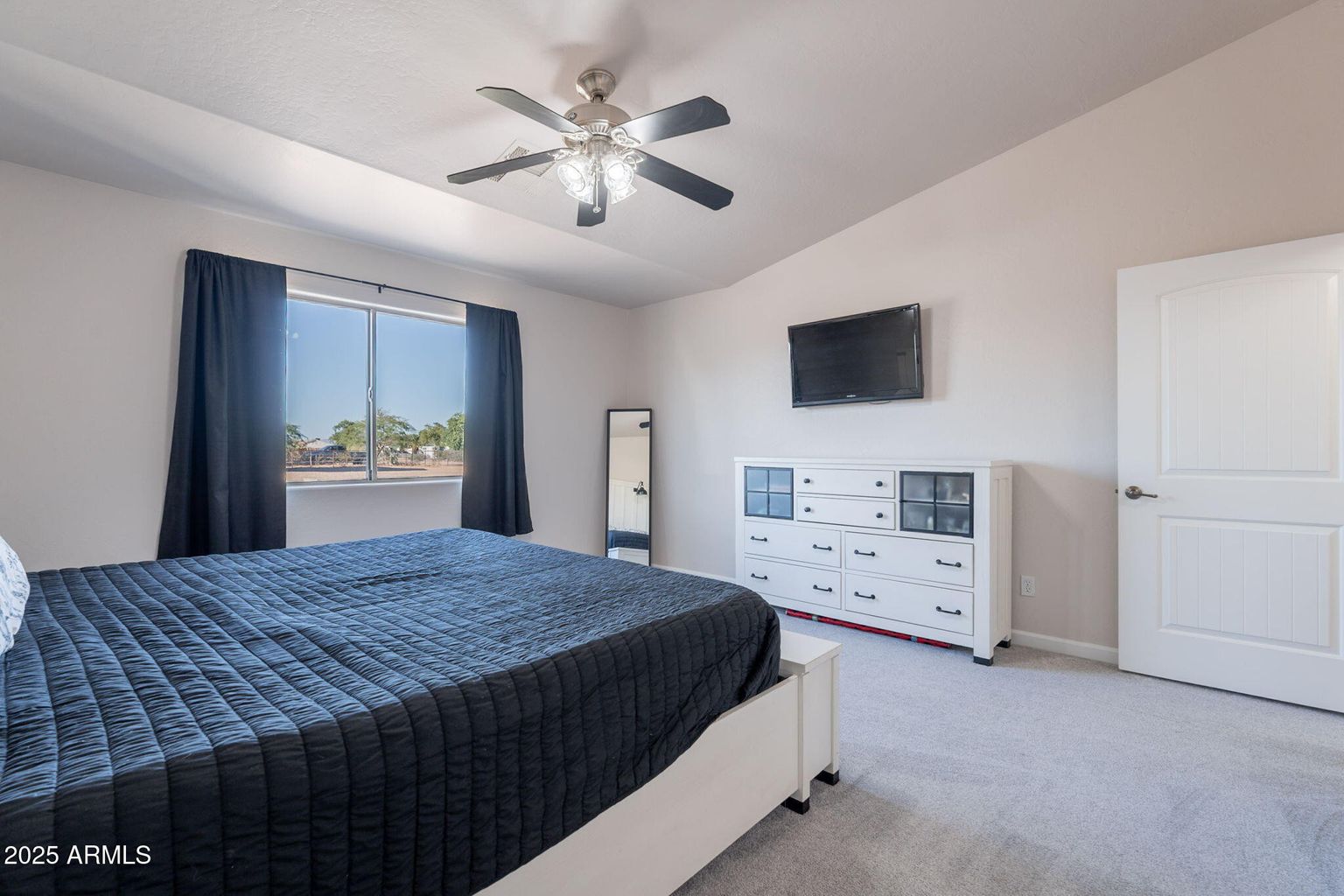 Queen Creek, Arizona, 85143, United States, 3 Bedrooms Bedrooms, ,2 BathroomsBathrooms,Residential,For Sale,1974744