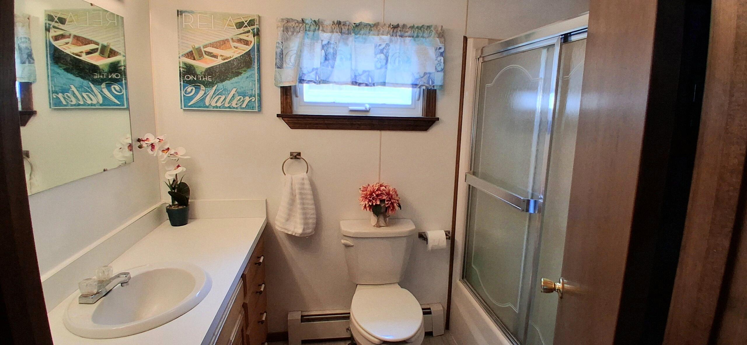 Acton, Maine, 04001, United States, 3 Bedrooms Bedrooms, ,1 BathroomBathrooms,Residential,For Sale,1910407