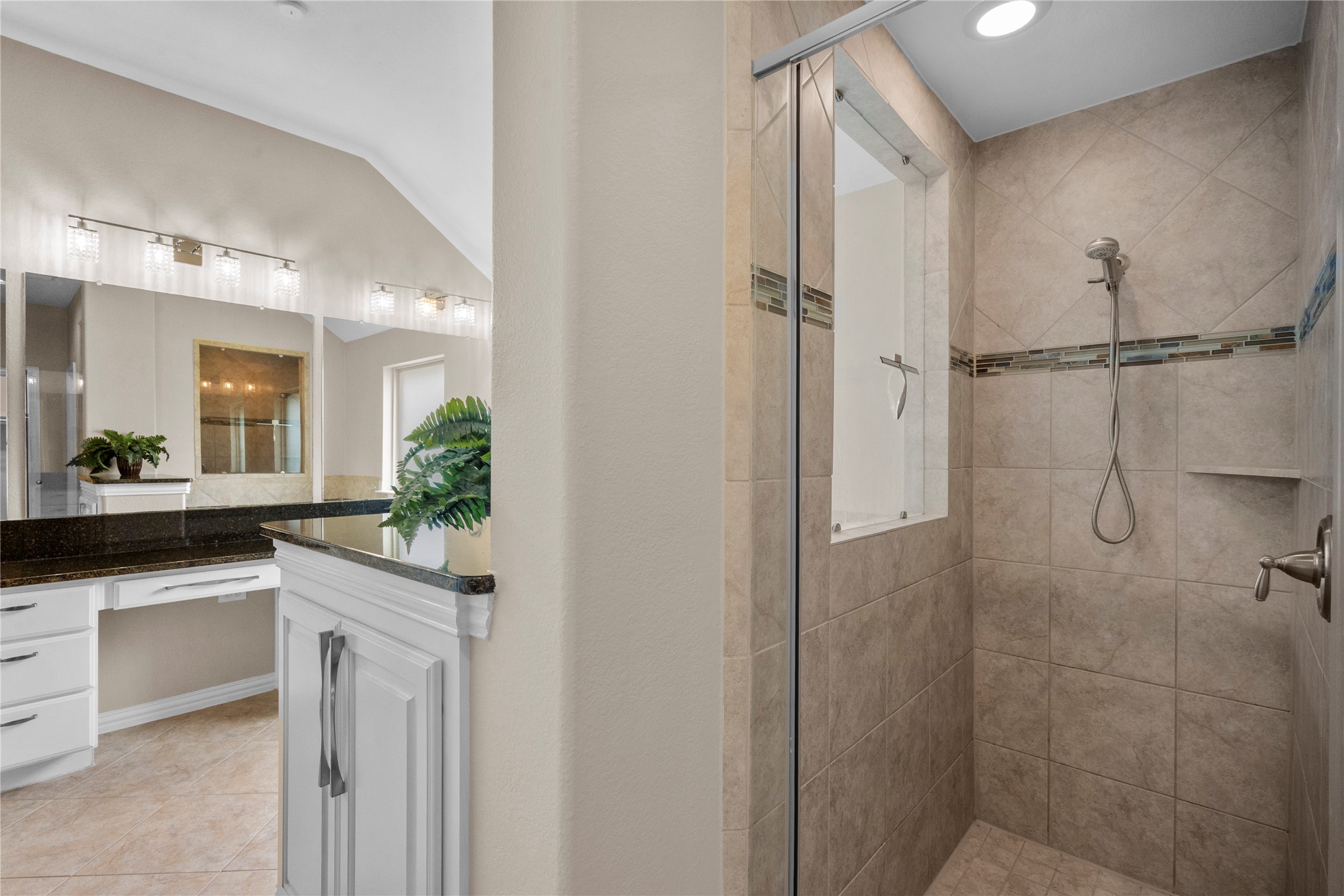 Manvel, Texas, 77578, United States, 4 Bedrooms Bedrooms, ,4 BathroomsBathrooms,Residential,For Sale,1903247