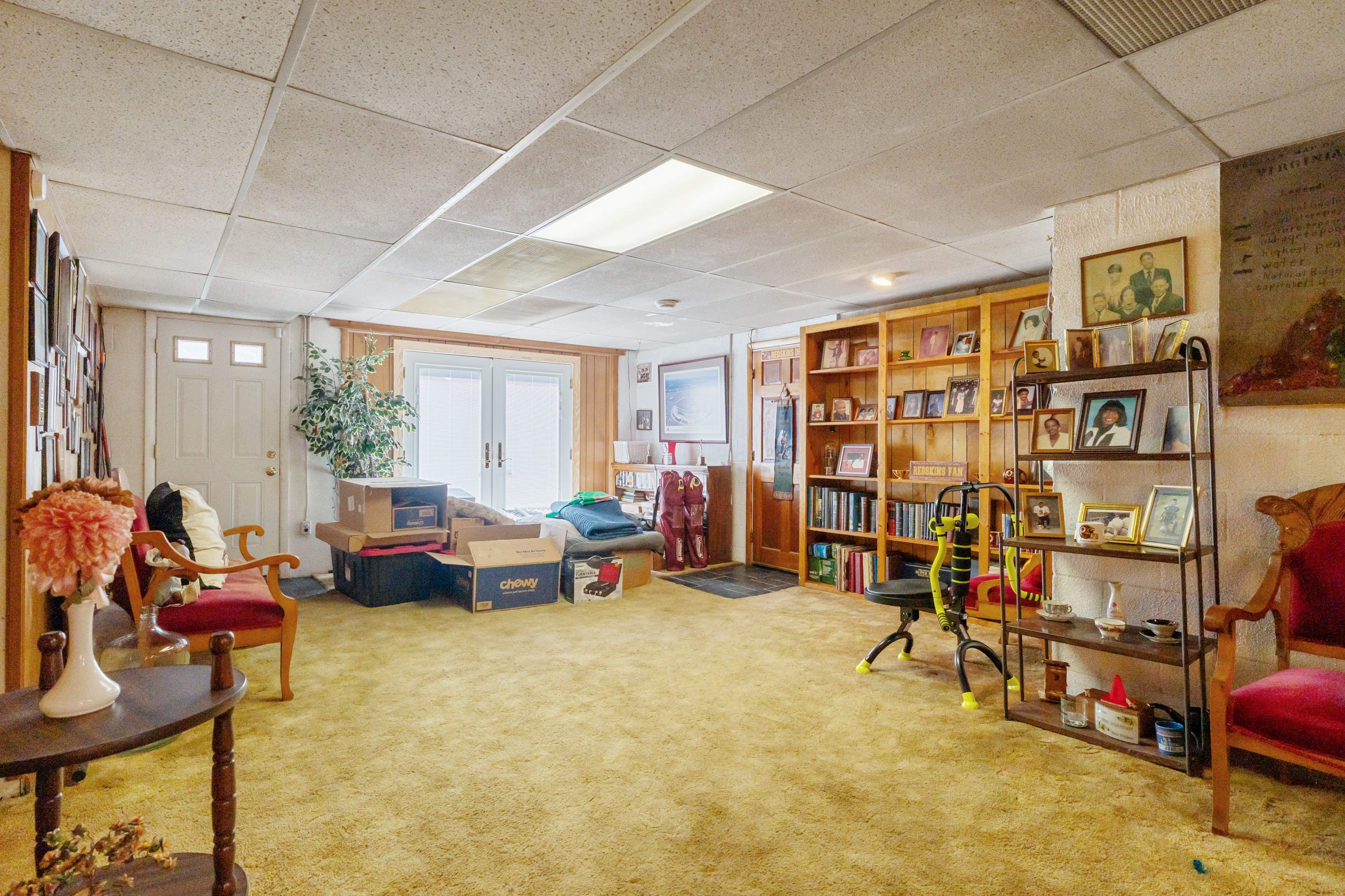  1329 E Main St - 物件實景