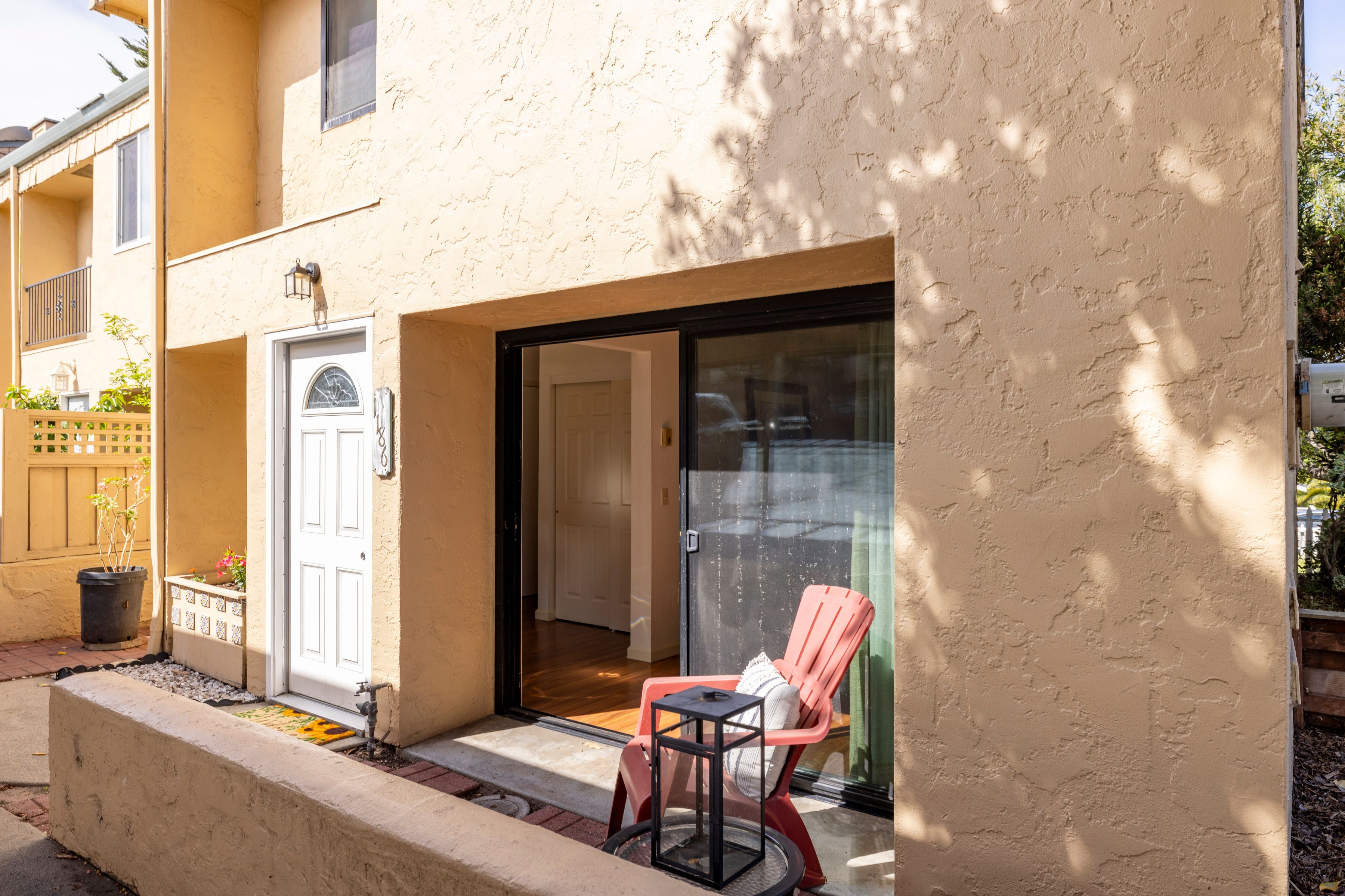  1186 Trinity Avenue - 物件實景