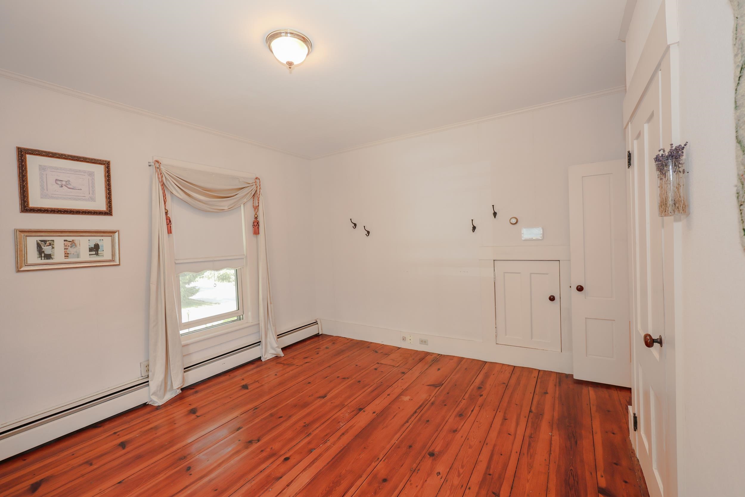Goffstown, New Hampshire, 03045, United States, 4 Bedrooms Bedrooms, ,4 BathroomsBathrooms,Residential,For Sale,1901331