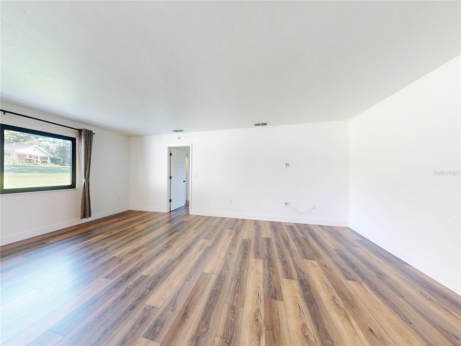 OCALA, Florida, 34482, United States, 3 Bedrooms Bedrooms, ,2 BathroomsBathrooms,Residential,For Sale,1766326