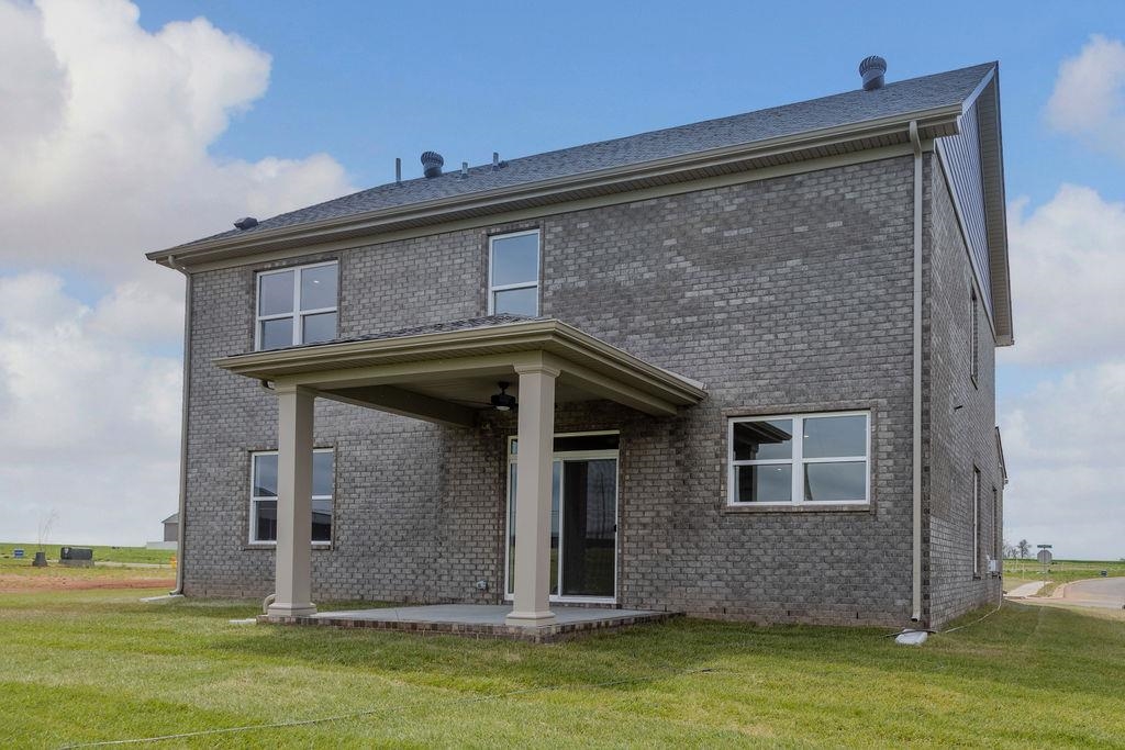 Bowling Green, Kentucky, 42104, United States, 4 Bedrooms Bedrooms, ,3 BathroomsBathrooms,Residential,For Sale,1913768