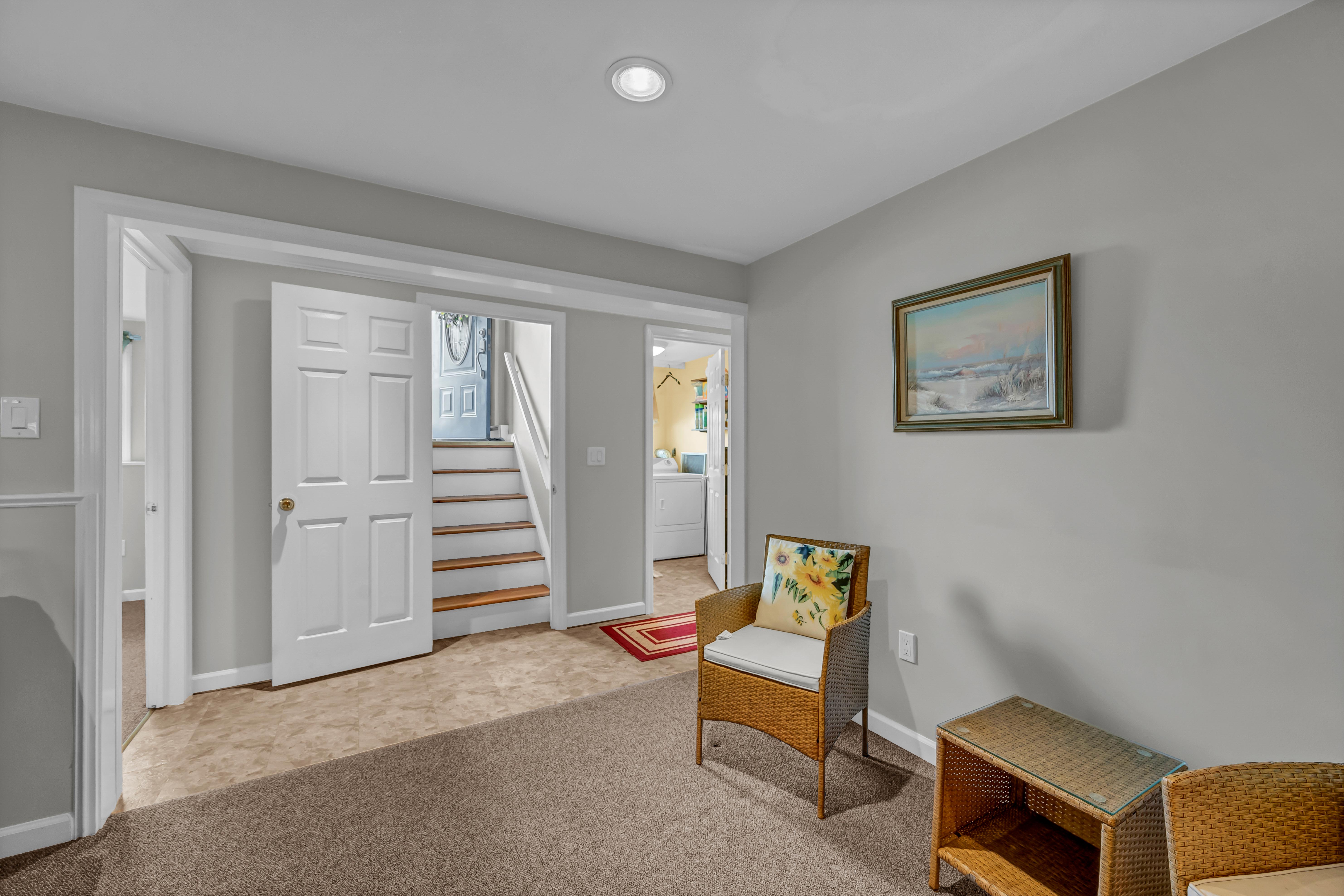  Beautifully Maintained Home - 物件實景