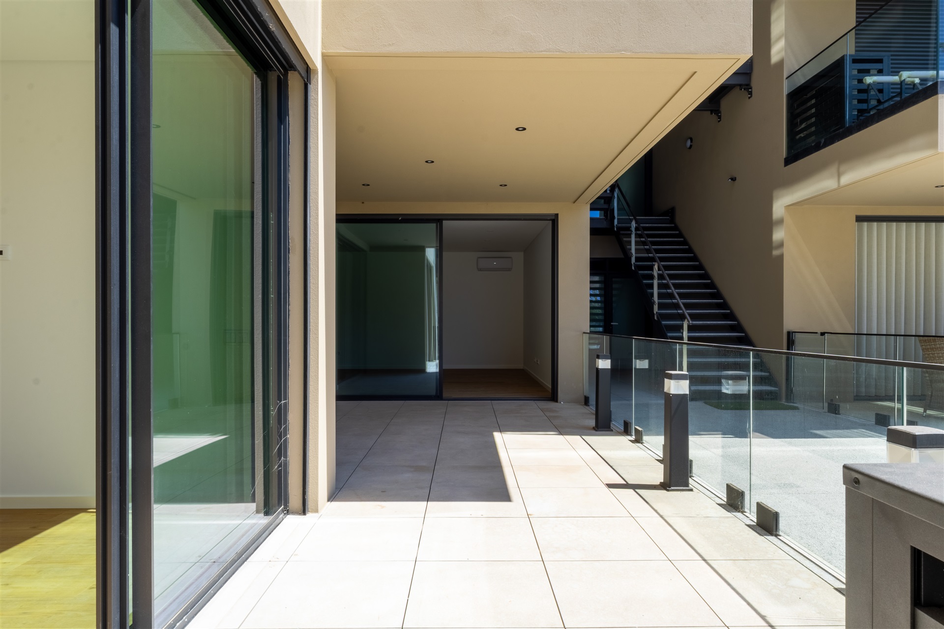  Flat, 2 bedrooms, for Sale - 物件實景