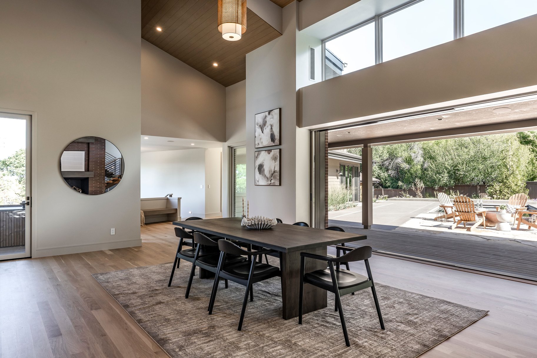  Mid-Century Modern. Perfected. - 物件實景