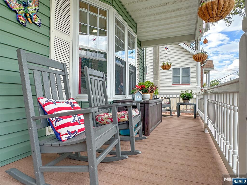 Kearny, New Jersey, 07032, United States, 4 Bedrooms Bedrooms, ,2 BathroomsBathrooms,Residential,For Sale,1928584