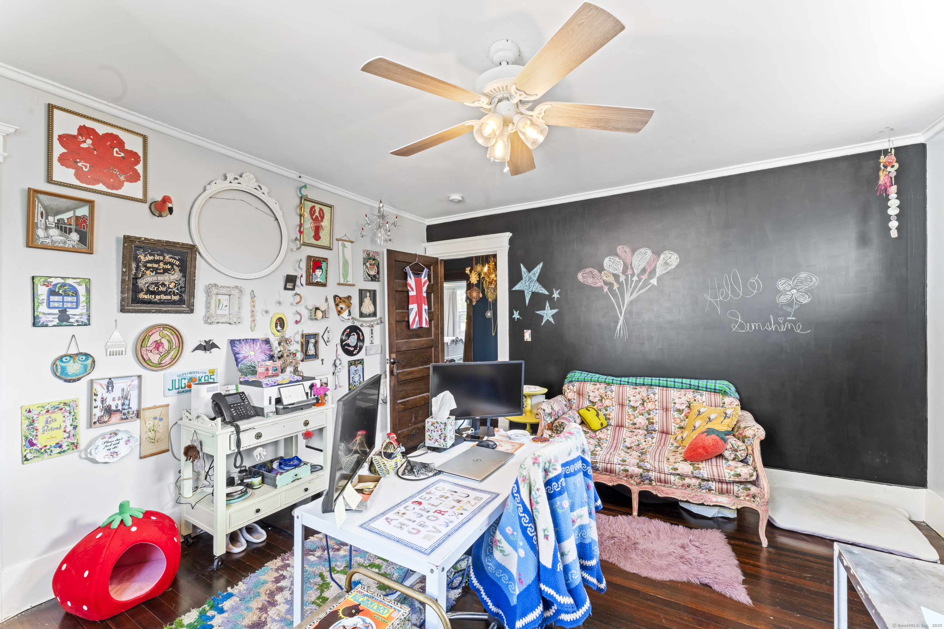 West Haven, Connecticut, 06516, United States, 5 Bedrooms Bedrooms, ,2 BathroomsBathrooms,Residential,For Sale,1858012
