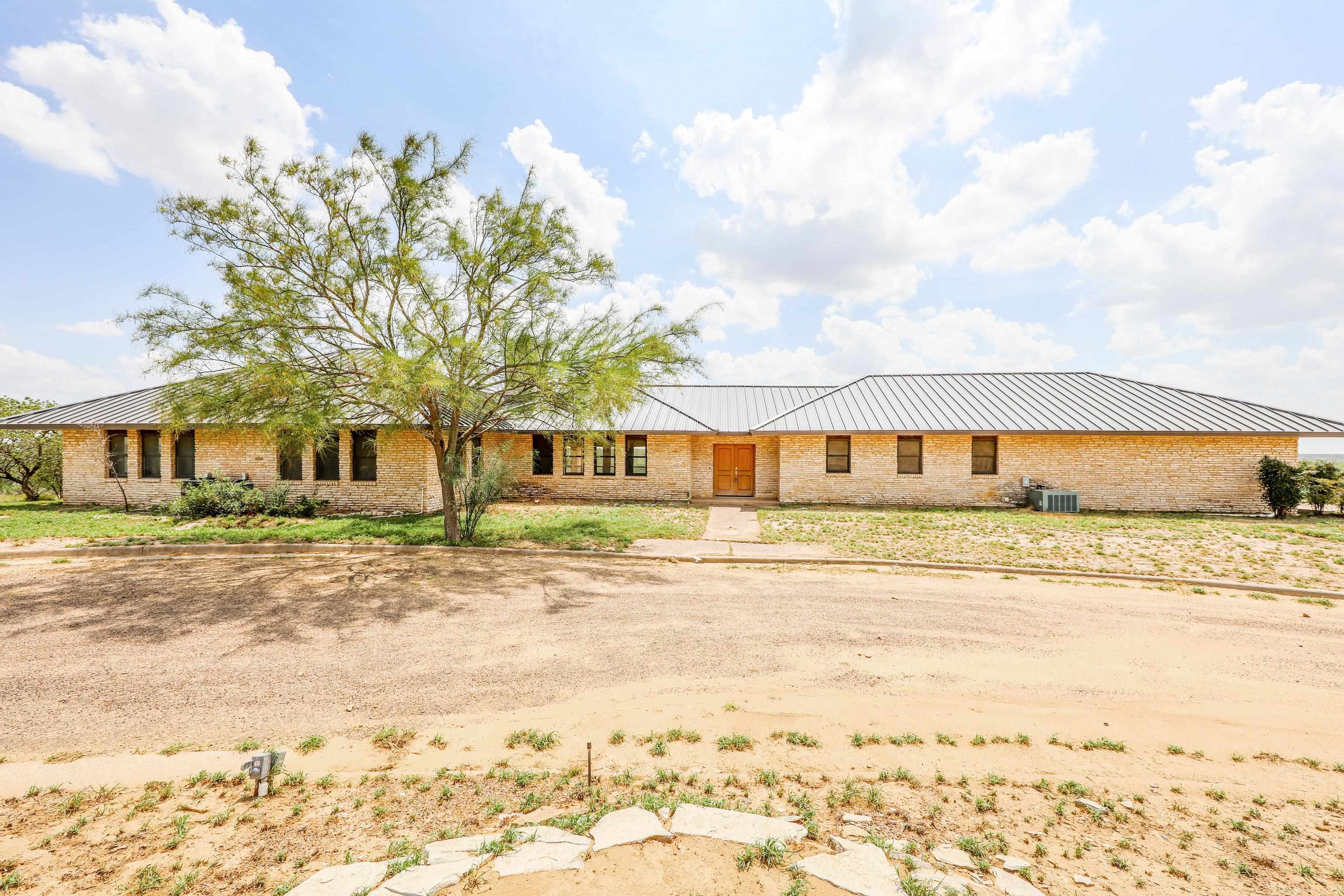 LAREDO, Texas, 78040, United States, 3 Bedrooms Bedrooms, ,3 BathroomsBathrooms,Residential,For Sale,1868916