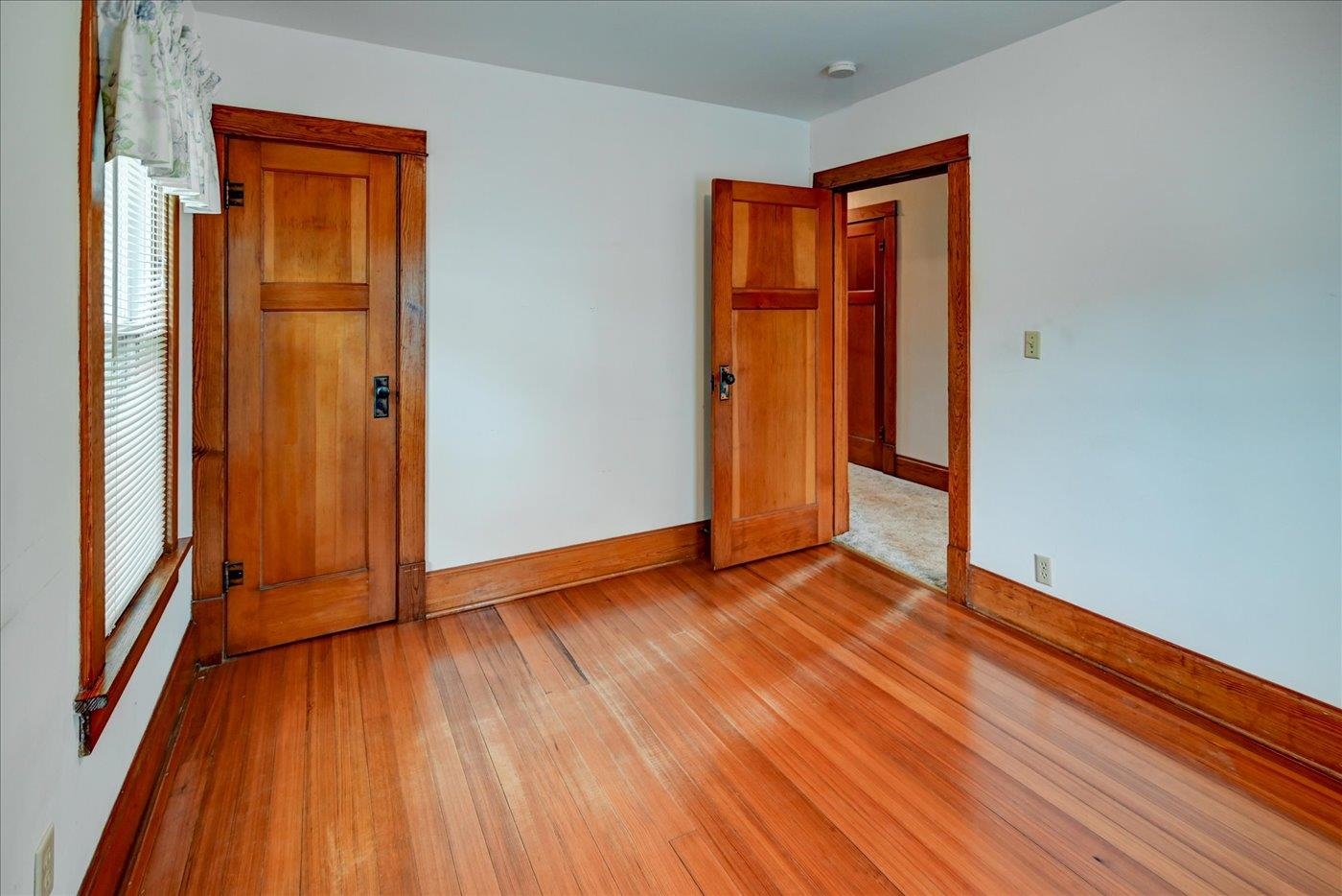 Mazomanie, Wisconsin, 53560, United States, 4 Bedrooms Bedrooms, ,2 BathroomsBathrooms,Residential,For Sale,1902968