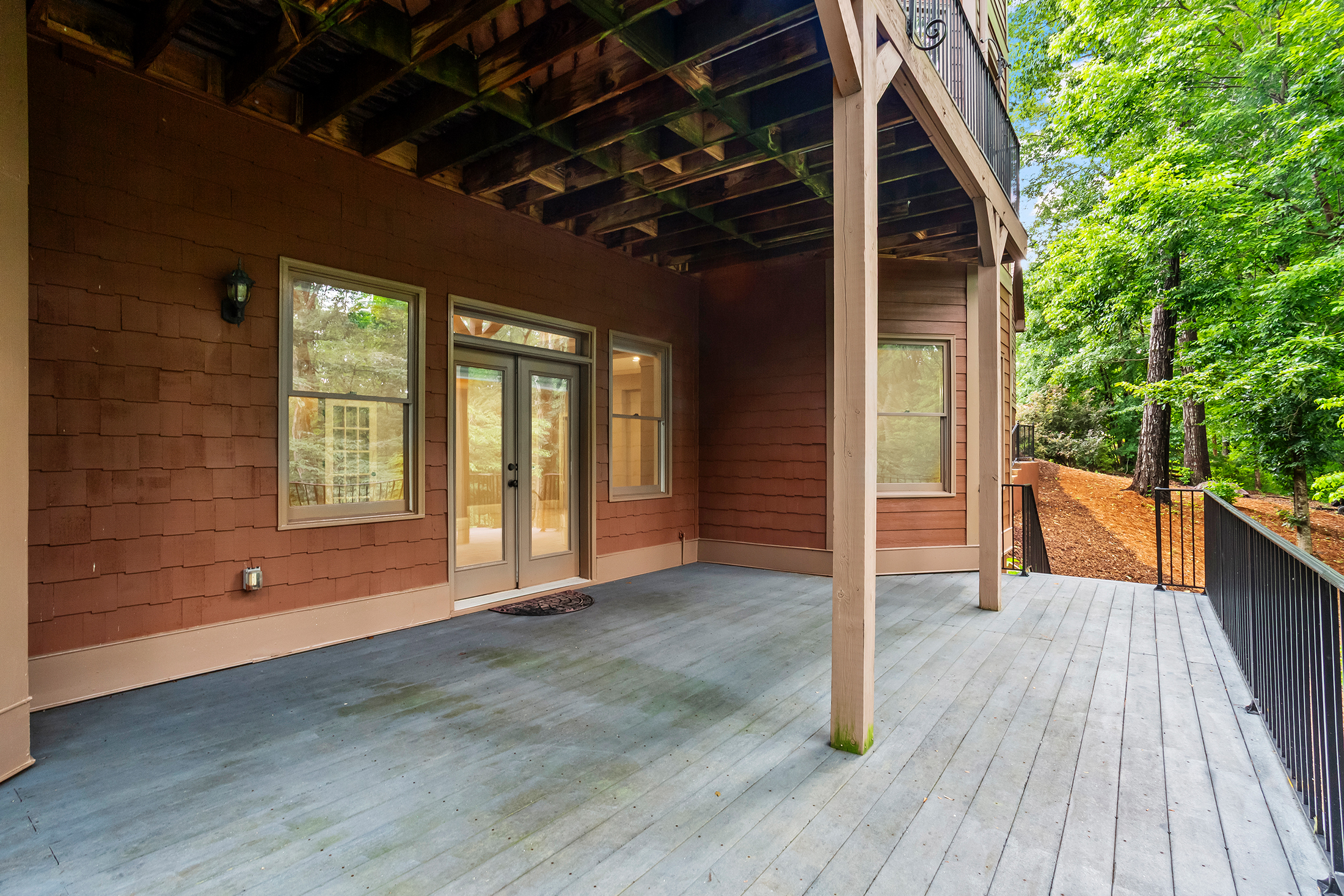  Timeless Craftsman Luxury with Unmatched Privacy in West Cobb - 物件實景