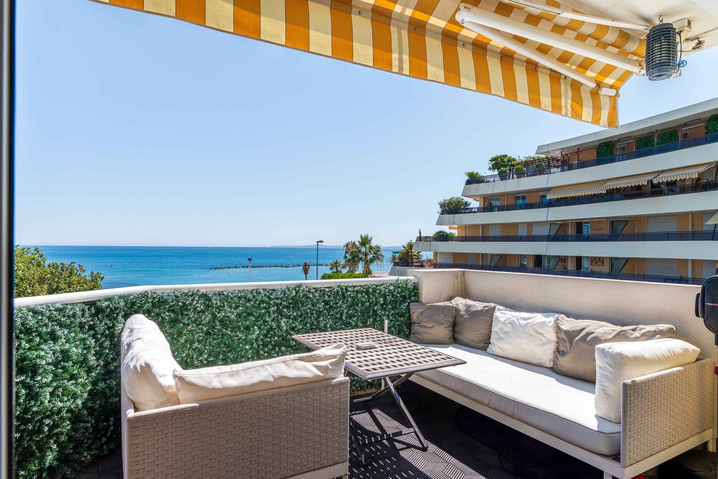  4-room sea-view apartment for sale in Saint-Laurent-du-Var – Near Cap 3000 and … - 物件實景