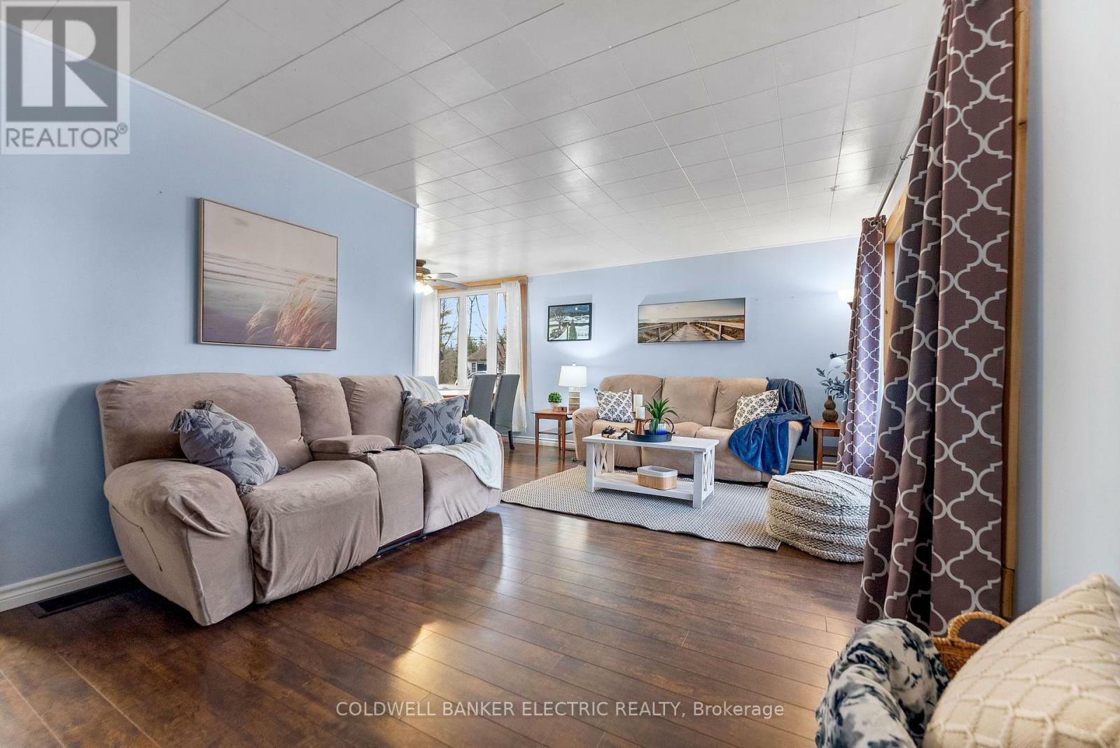 NORTH KAWARTHA, Ontario, K0L 1A0, CA, 3 Bedrooms Bedrooms, ,1 BathroomBathrooms,Residential,For Sale,1882801