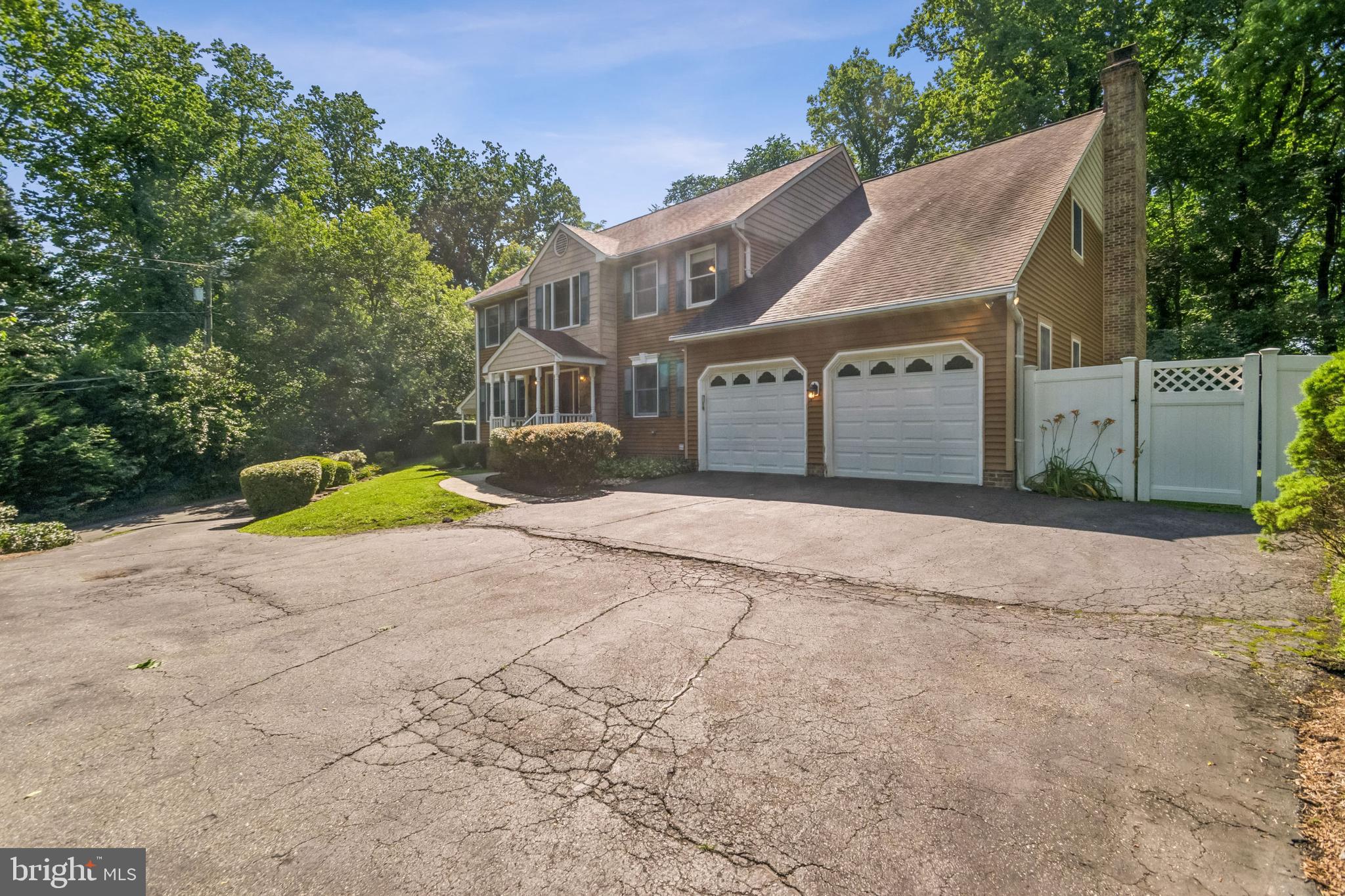 Crownsville, Maryland, 21032, United States, 5 Bedrooms Bedrooms, ,3 BathroomsBathrooms,Residential,For Sale,1922102