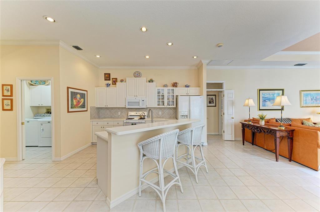 Lakewood Ranch, Florida, 34202, United States, 3 Bedrooms Bedrooms, ,2 BathroomsBathrooms,Residential,For Sale,1970113