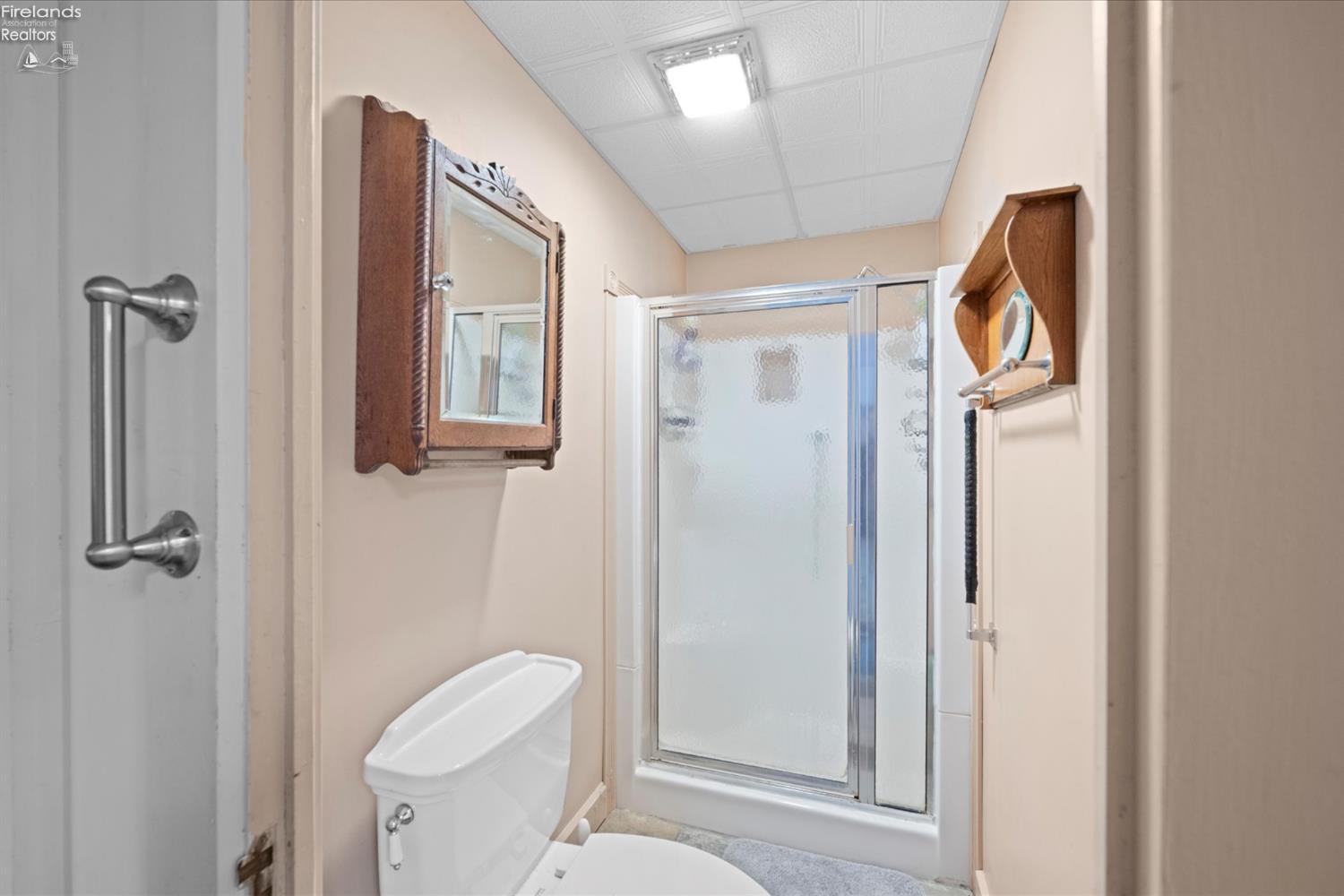 Port Clinton, Ohio, 43452, United States, 3 Bedrooms Bedrooms, ,3 BathroomsBathrooms,Residential,For Sale,1983148