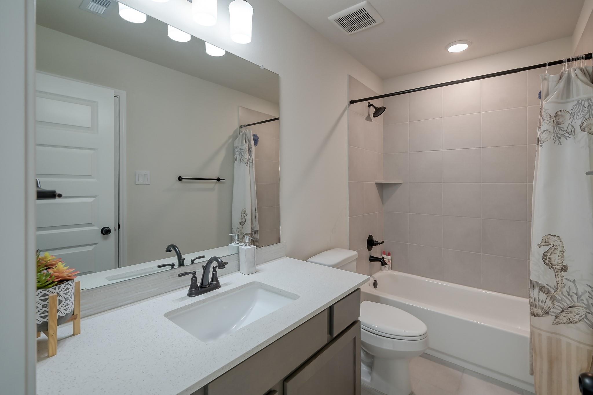 Conroe, Texas, 77318, United States, 5 Bedrooms Bedrooms, ,5 BathroomsBathrooms,Residential,For Sale,1977053