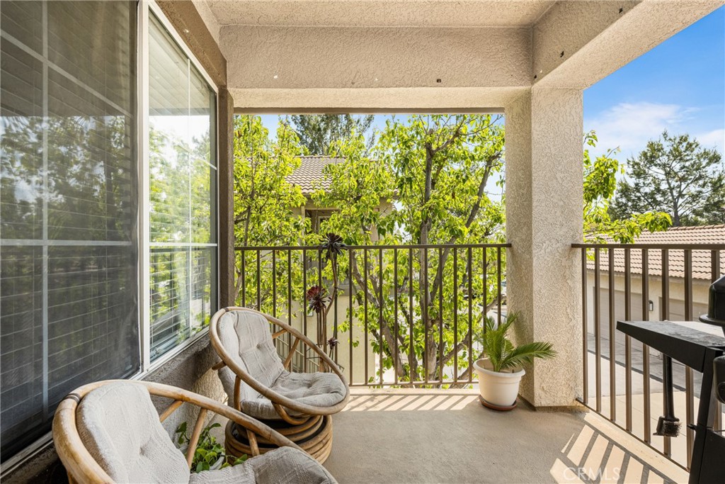 Lake Forest, California, 92610, United States, 2 Bedrooms Bedrooms, ,2 BathroomsBathrooms,Residential,For Sale,1846936