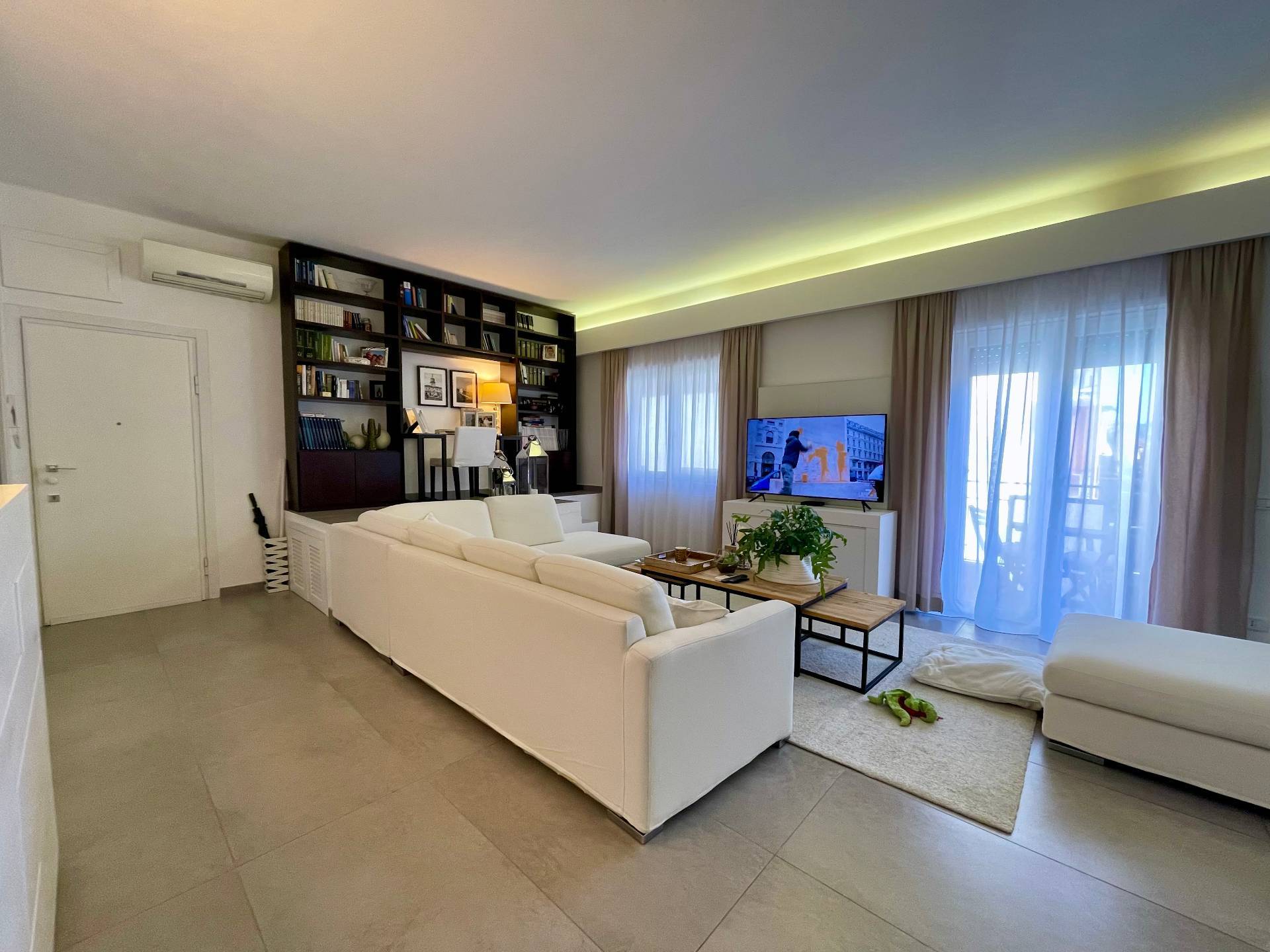 Via, Orbetello, Grosseto, 58015, IT, 6 Bedrooms Bedrooms, ,2 BathroomsBathrooms,Residential,For Sale,Via,1624399