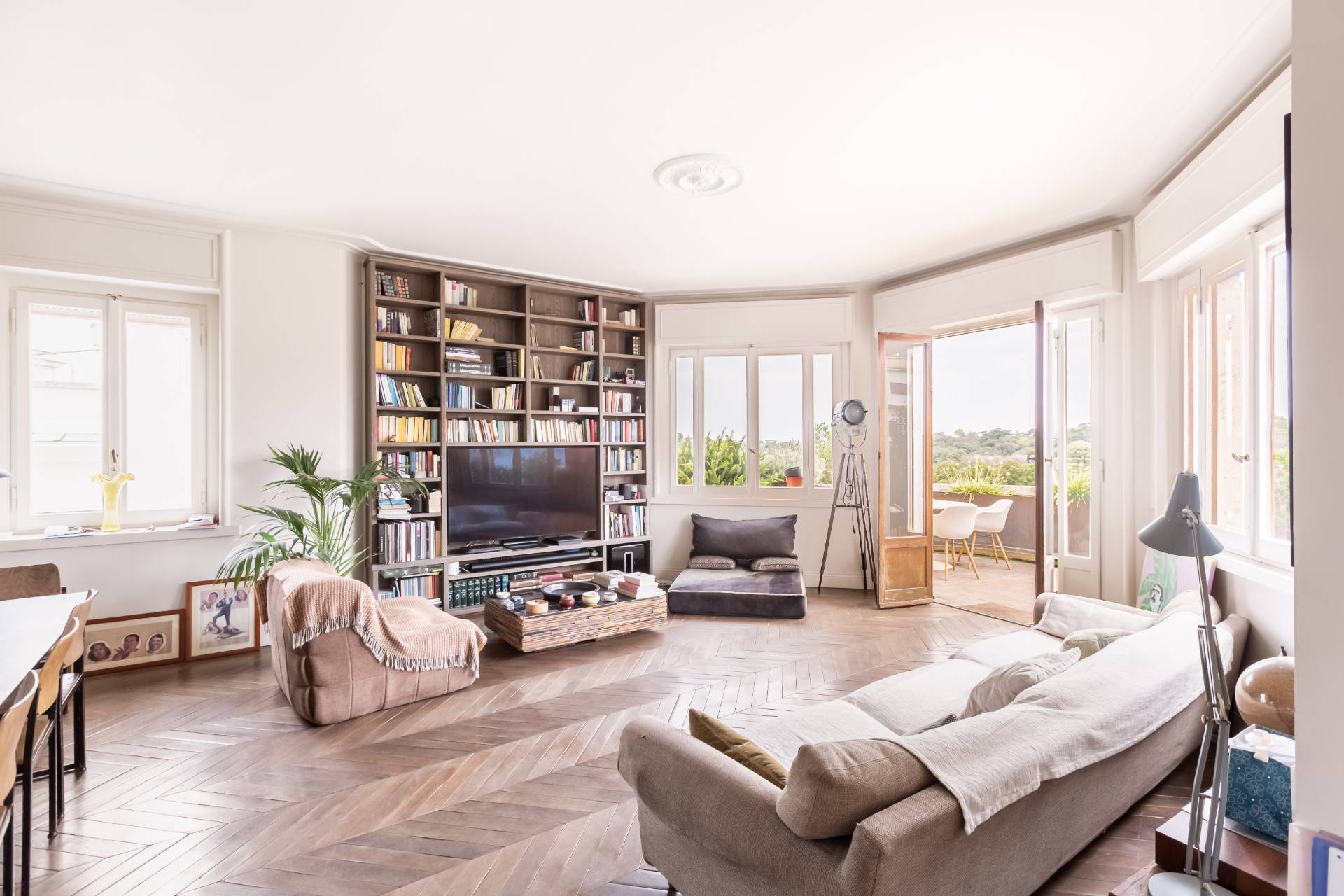 Roma, Roma, 00100, IT, 3 Bedrooms Bedrooms, ,4 BathroomsBathrooms,Residential,For Sale,1949736