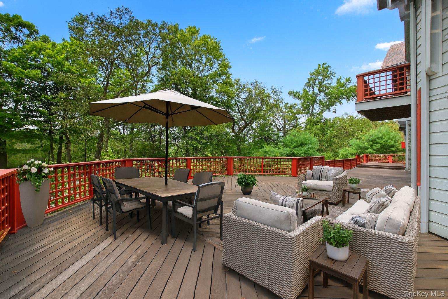 Sloatsburg, New York, 10974, United States, 5 Bedrooms Bedrooms, ,5 BathroomsBathrooms,Residential,For Sale,1982230