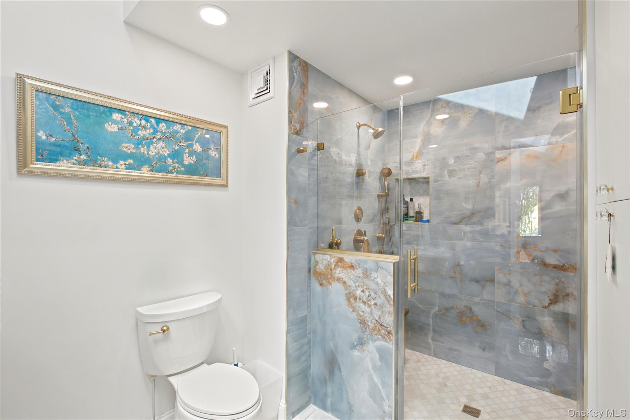  17 Lower Road, Smithtown, NY, 11787 - 物件實景