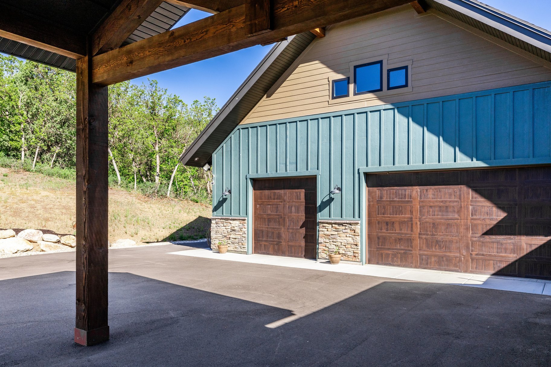  Welcome to a Private Mountain Luxury Retreat on Iconic Old Snowbasin Road - 物件實景