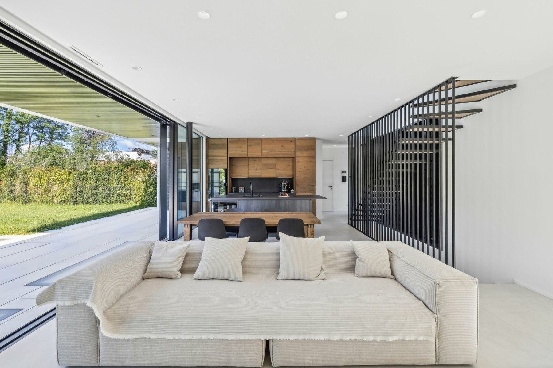  Exceptional THPE Villa with a Pool in Chêne-Bougeries - 物件實景