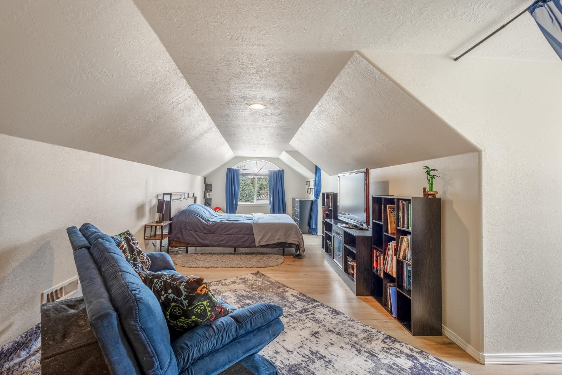  3790 SW Gene Sarazan Drive Redmond, OR 97756 - 物件實景