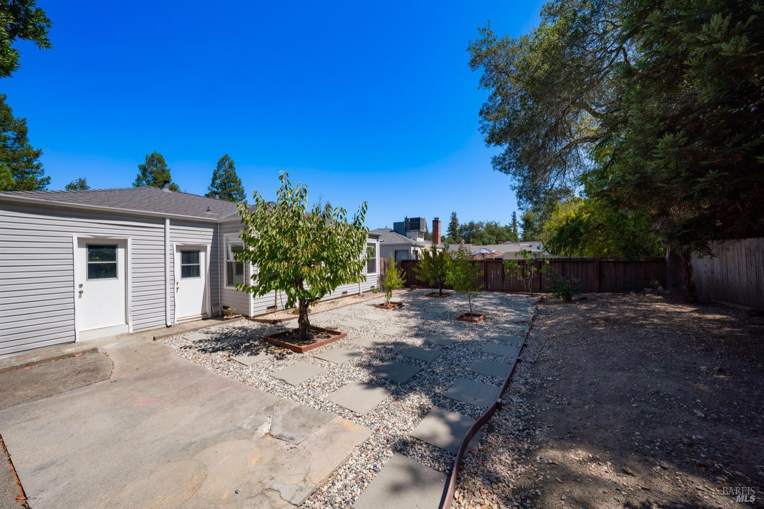 St. Helena, California, 94574, United States, 2 Bedrooms Bedrooms, ,1 BathroomBathrooms,Residential,For Sale,1927276