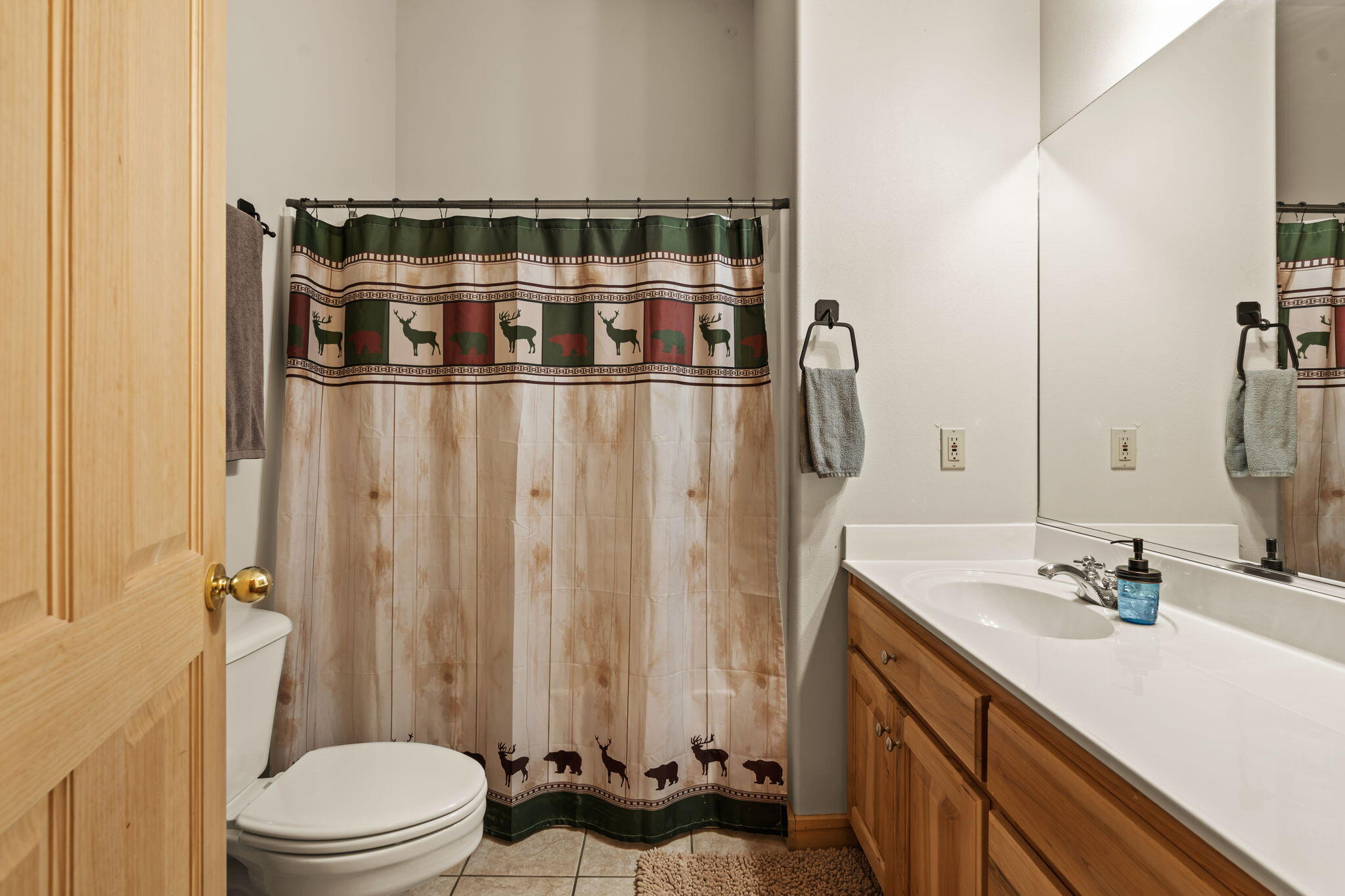 Parowan, Utah, 84761, United States, 5 Bedrooms Bedrooms, ,5 BathroomsBathrooms,Residential,For Sale,1976313