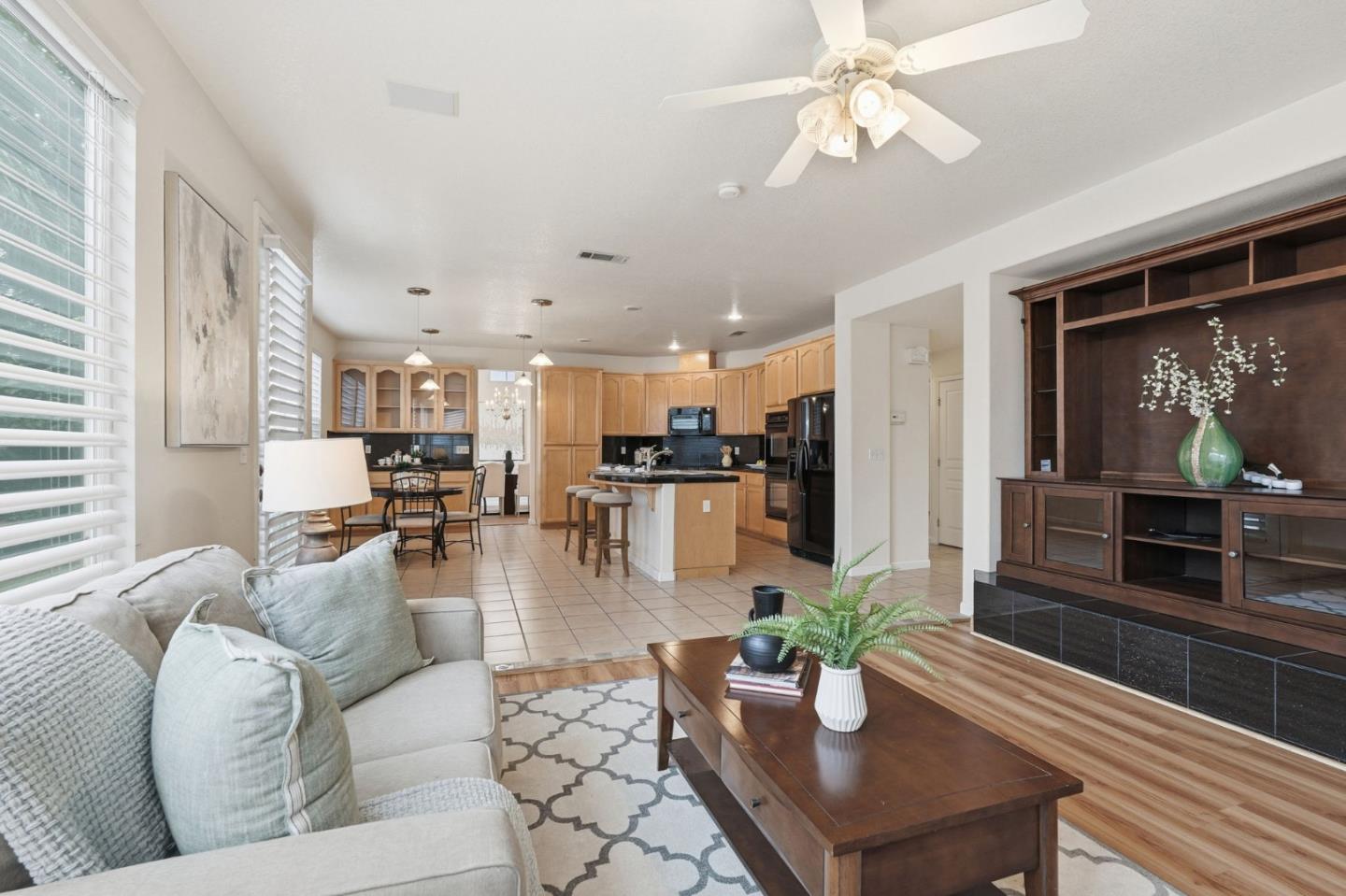 Modesto, California, 95356, United States, 4 Bedrooms Bedrooms, ,3 BathroomsBathrooms,Residential,For Sale,1989424