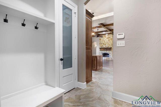 Longview, Texas, 75602, United States, 4 Bedrooms Bedrooms, ,3 BathroomsBathrooms,Residential,For Sale,1970791