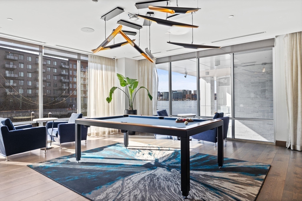 Boston, Massachusetts, 02128, United States, 2 Bedrooms Bedrooms, ,2 BathroomsBathrooms,Residential,For Sale,1780630