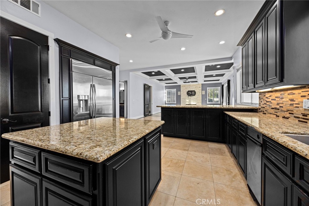 Canyon Lake, California, 92587, United States, 5 Bedrooms Bedrooms, ,4 BathroomsBathrooms,Residential,For Sale,2024689