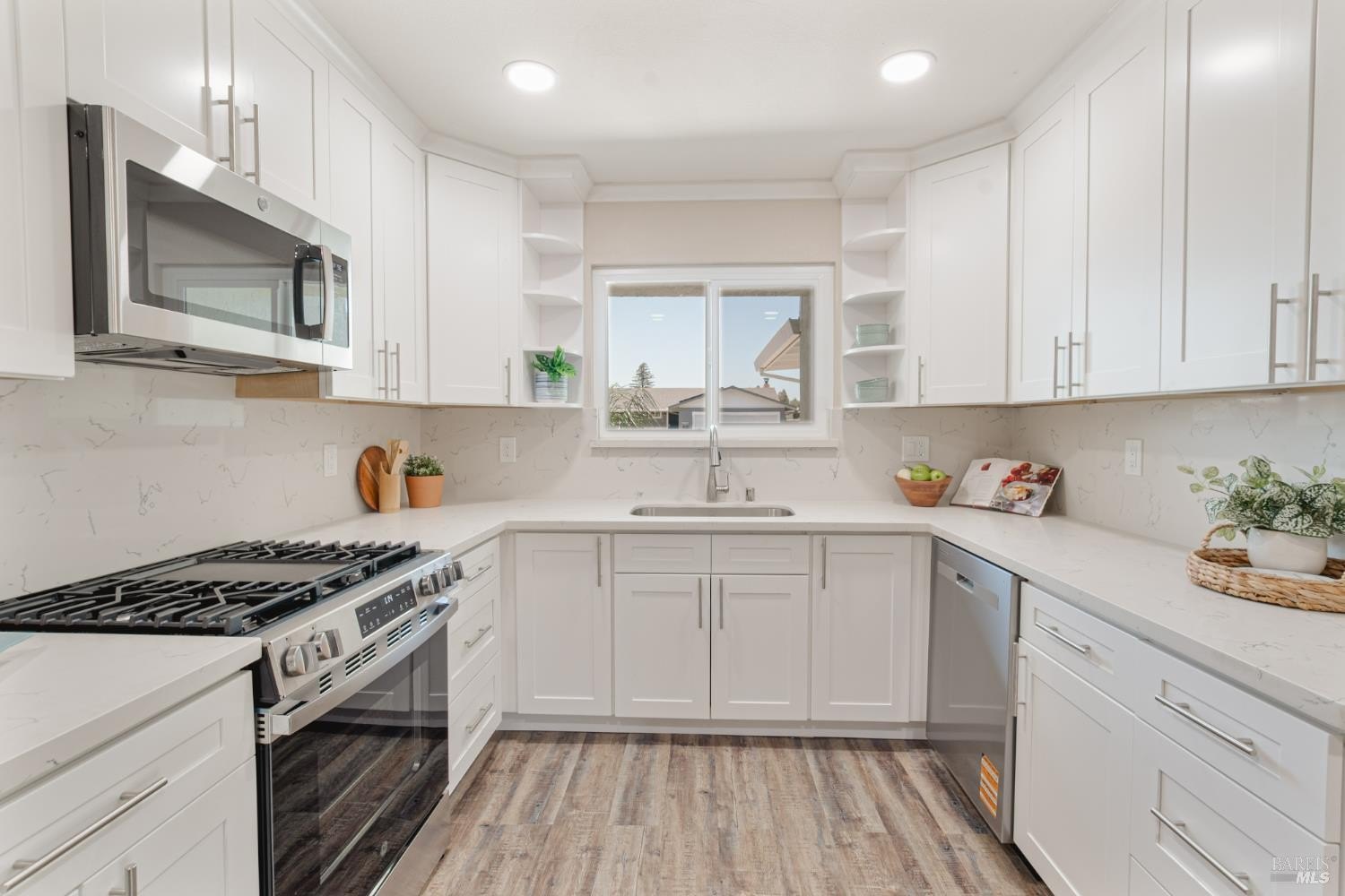 Fairfield, California, 94533, United States, 3 Bedrooms Bedrooms, ,2 BathroomsBathrooms,Residential,For Sale,1882720